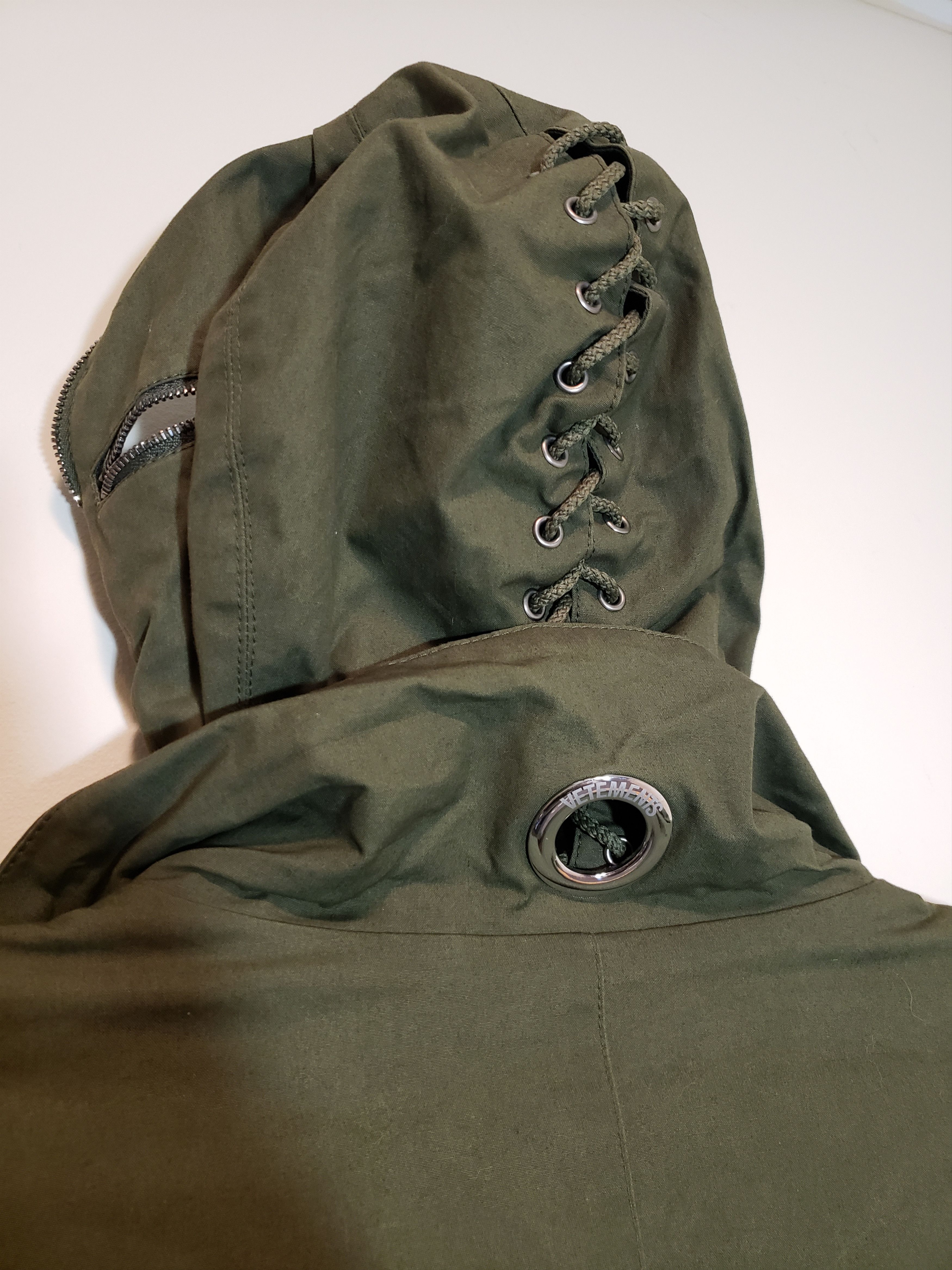 Vetements SS 19 Military Gimp Mask Parka Size US XS / EU 42 / 0 - 9 Thumbnail