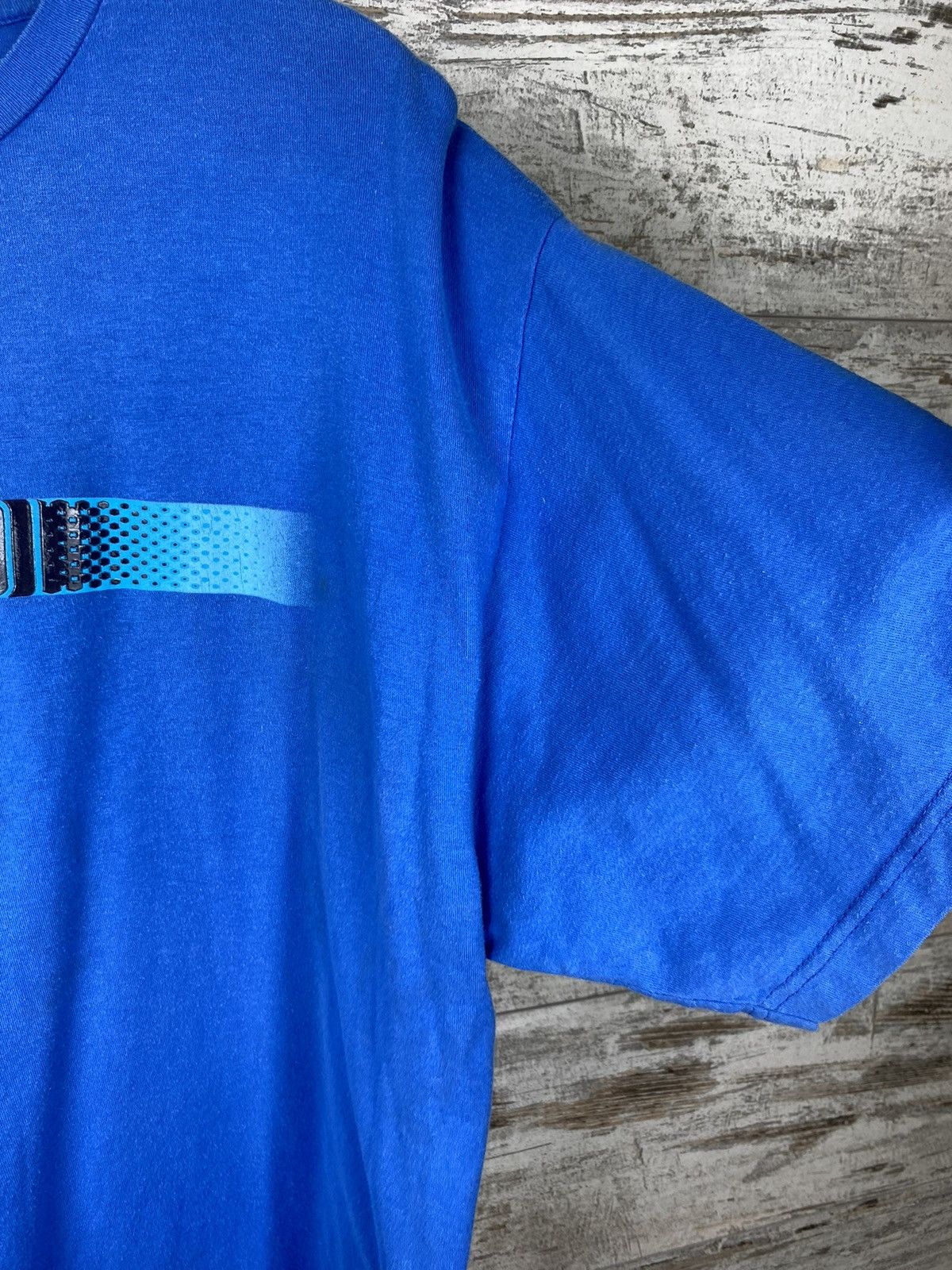 Nike Mens Vintage Nike centre swoosh T Shirt rare y2k tee drill Size US XL / EU 56 / 4 - 11 Thumbnail
