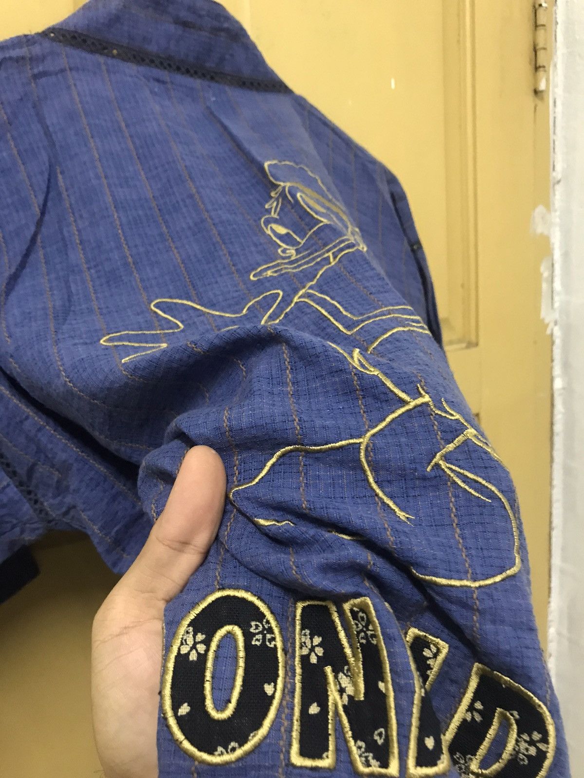 Disney Vintage Donald Duck by Disney Kimono Size US M / EU 48-50 / 2 - 7 Thumbnail