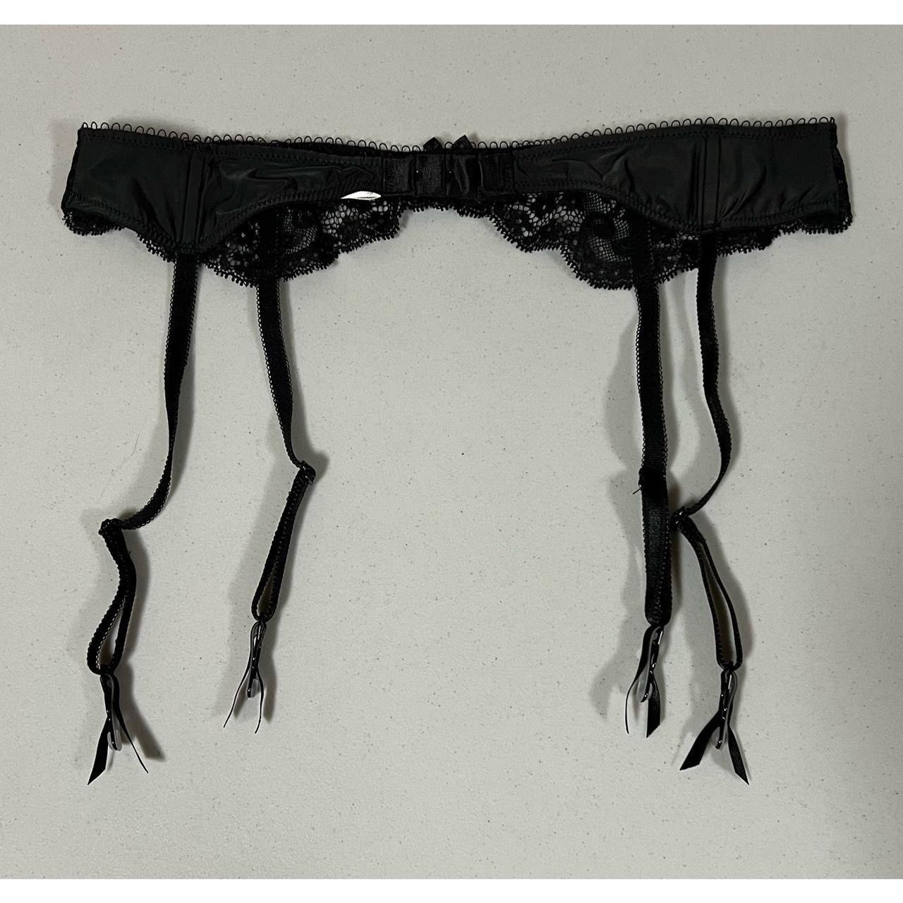 Victoria's Secret Victoria’s Secret Black Floral Lace Garter Belt Size XS/S 🖤 Size ONE SIZE - 2 Thumbnail