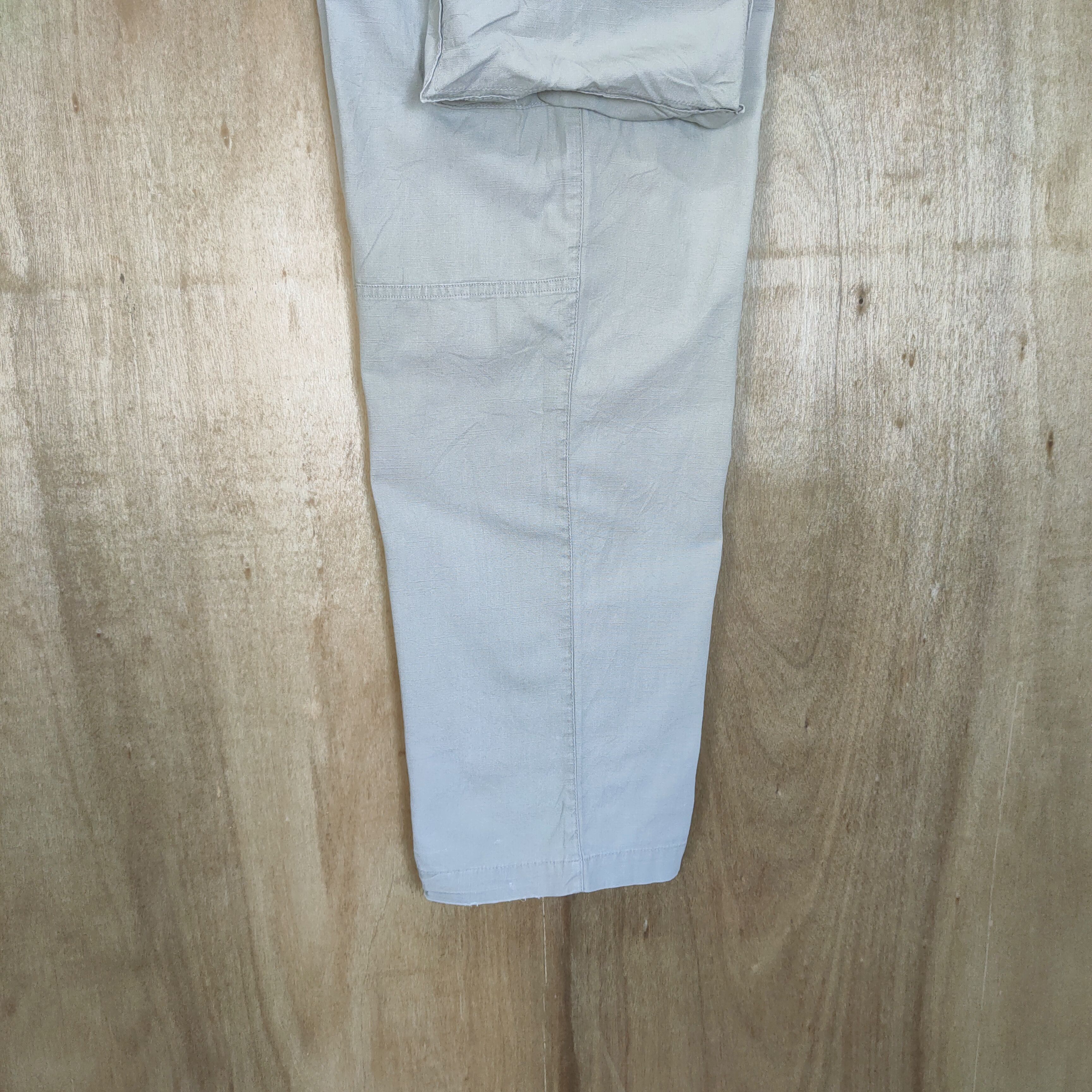 Japanese Brand JAPANESE BRAND 3D POCKET BAGGY VINTAGE CARGO PANTS Size US 32 / EU 48 - 11 Thumbnail
