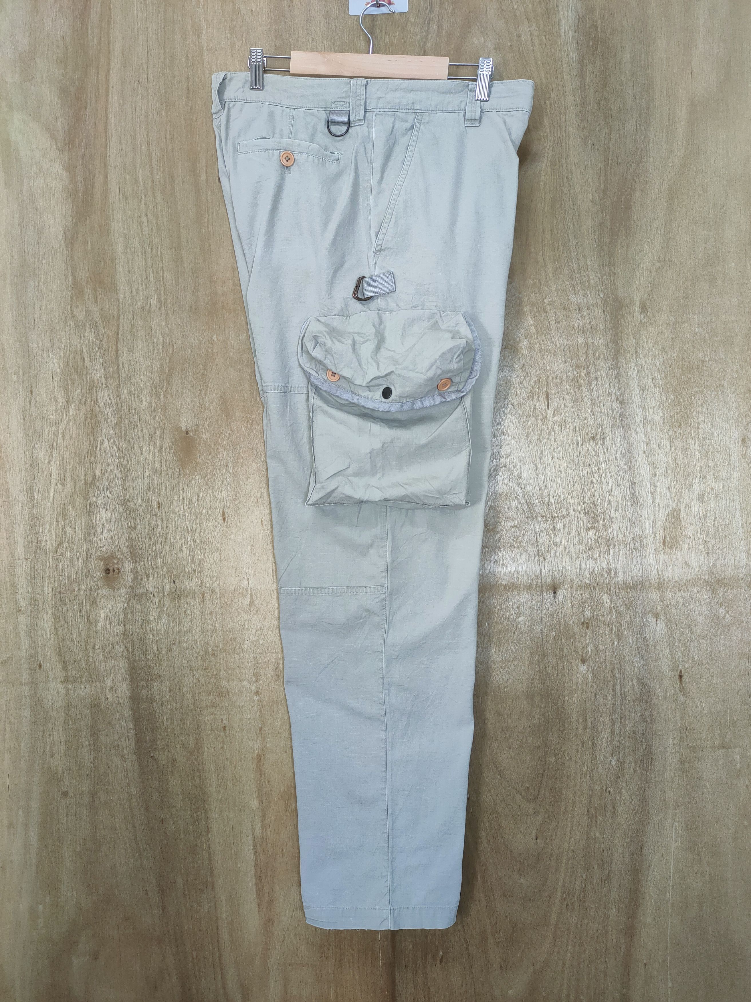 Japanese Brand JAPANESE BRAND 3D POCKET BAGGY VINTAGE CARGO PANTS Size US 32 / EU 48 - 9 Thumbnail