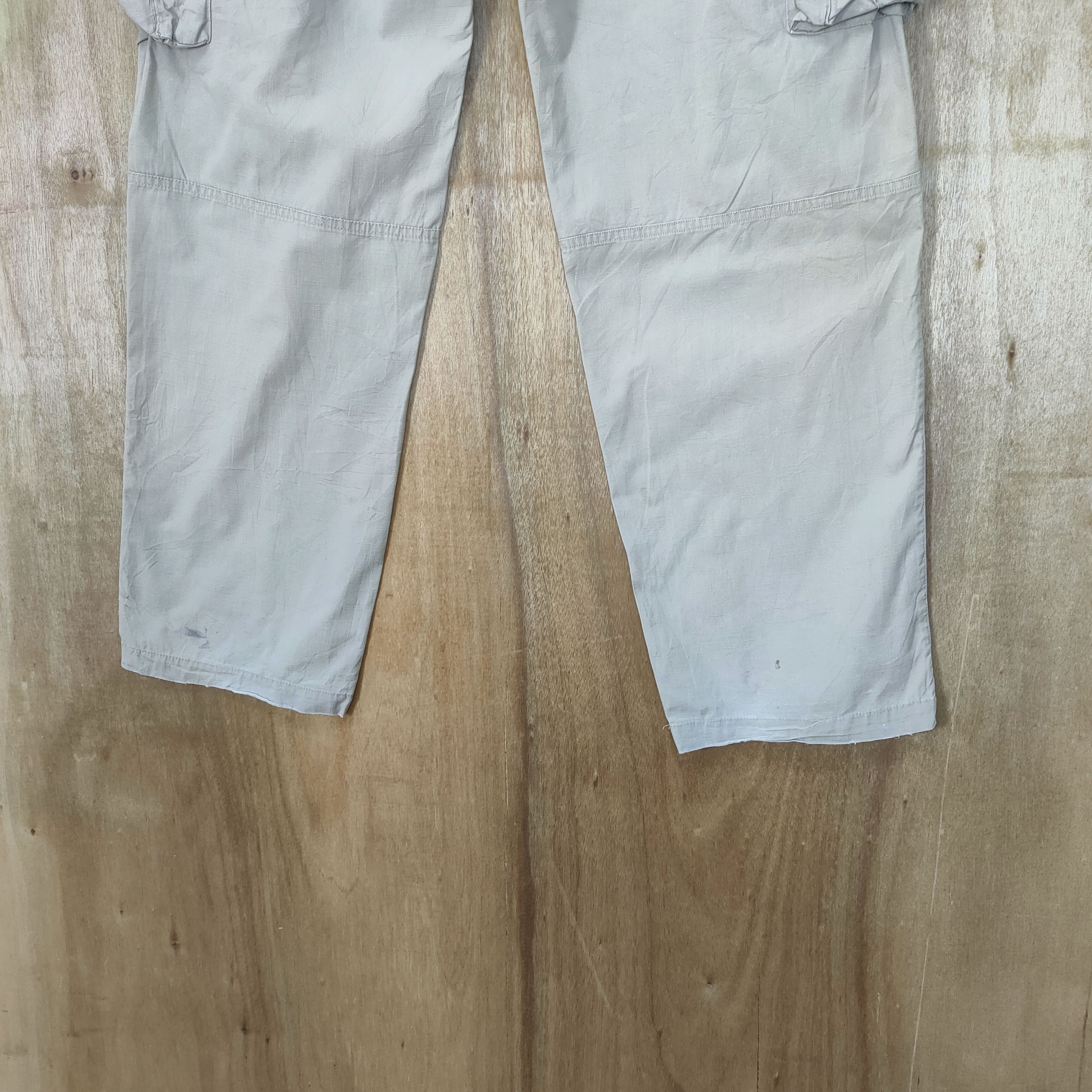 Japanese Brand JAPANESE BRAND 3D POCKET BAGGY VINTAGE CARGO PANTS Size US 32 / EU 48 - 6 Thumbnail