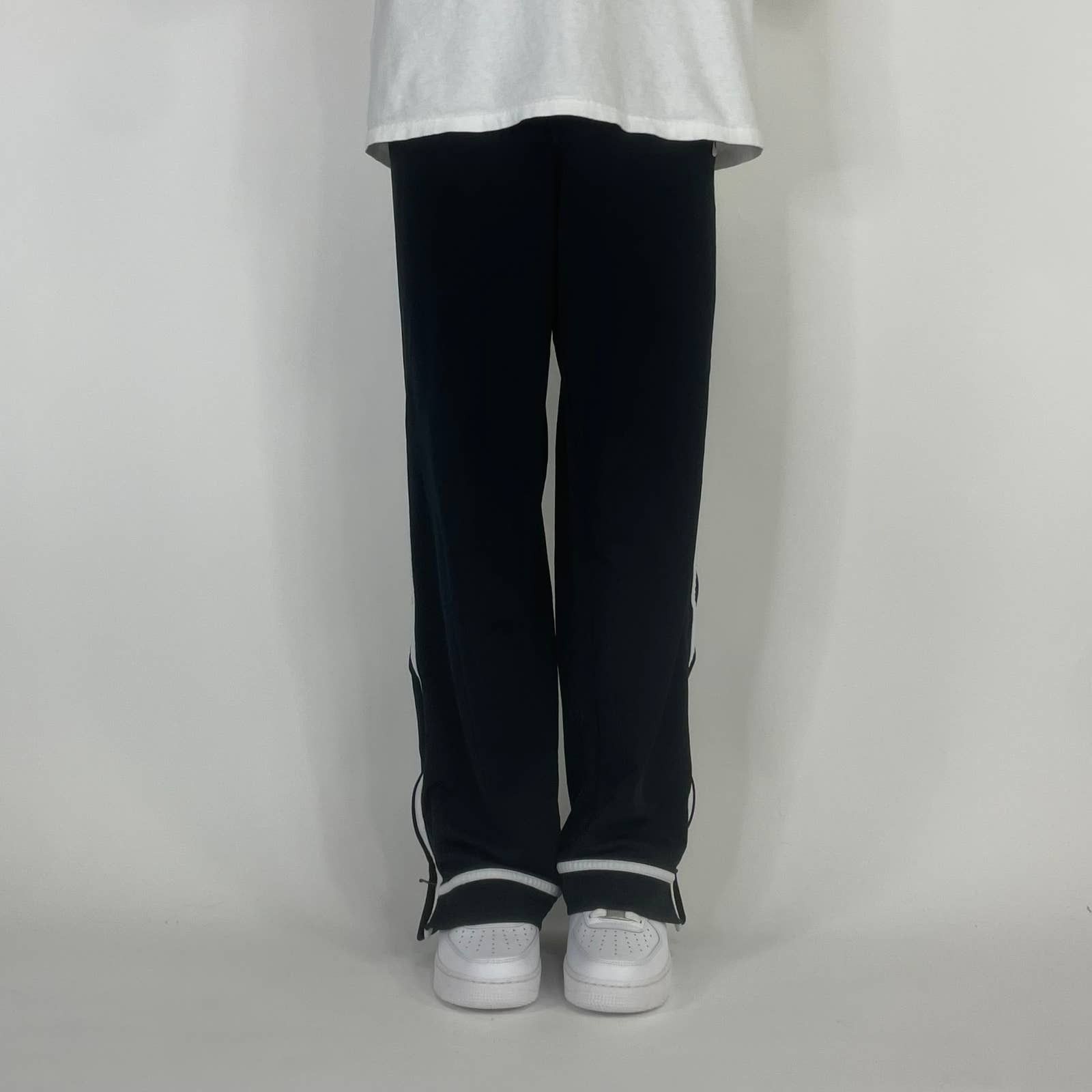 Nike × Vintage Vintage 90's Nike Streetwear Sweatpants Size US 36 / EU 52 - 3 Thumbnail