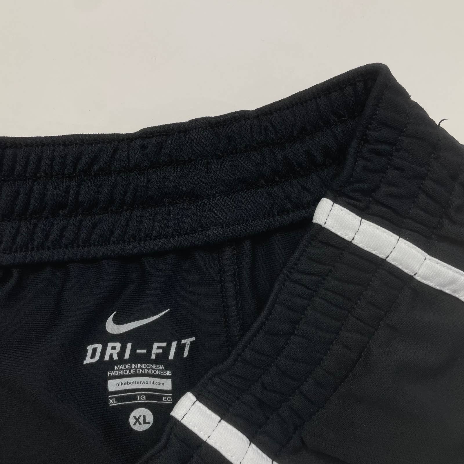 Nike × Vintage Vintage 90's Nike Streetwear Sweatpants Size US 36 / EU 52 - 4 Thumbnail