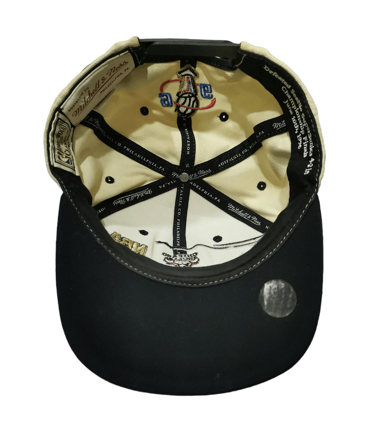 Mitchell & Ness × NBA × Vintage Vintage Hat Chicago Bulls NBA Champions 1996 Size ONE SIZE - 7 Thumbnail