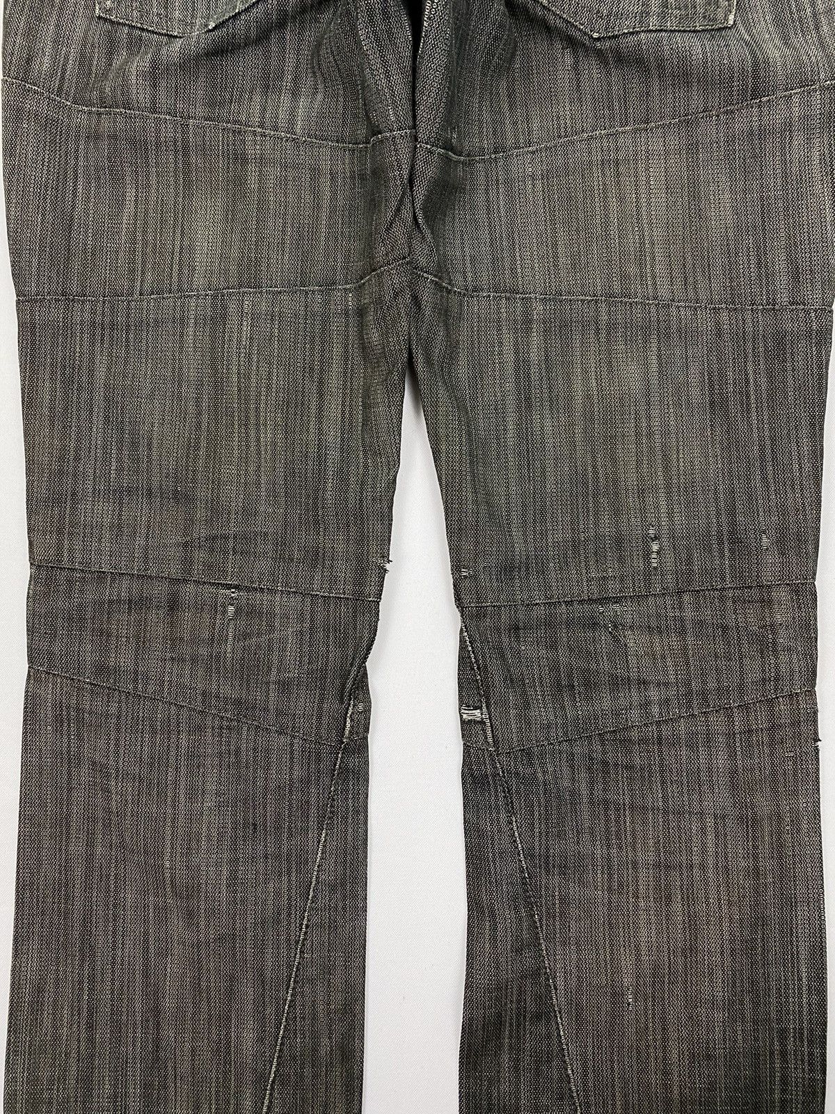 Japanese Brand Custom Culture Distressed Jeans Size US 31 - 14 Thumbnail