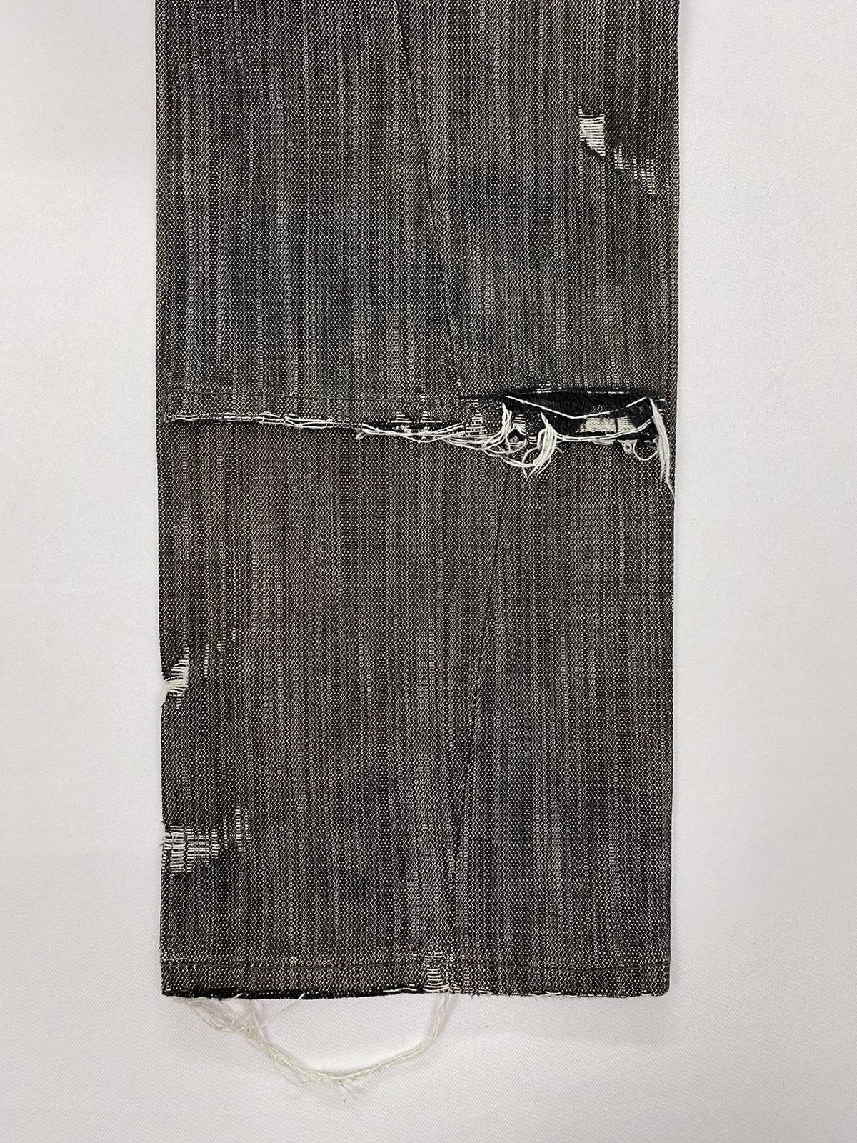 Japanese Brand Custom Culture Distressed Jeans Size US 31 - 15 Thumbnail
