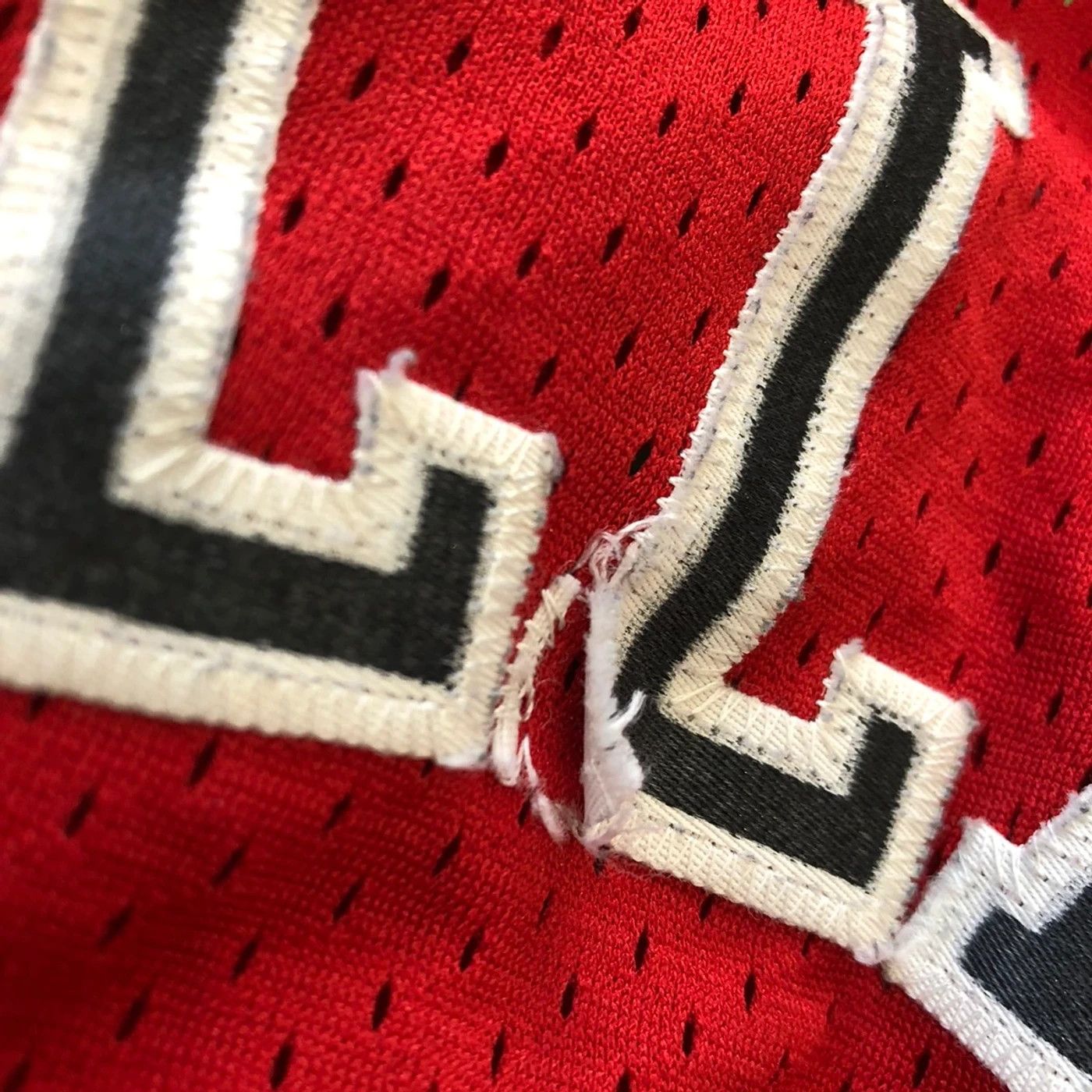Adidas × NBA × Vintage Vintage Adidas Ben Wallace Chicago Bulls Jersey XL Red NBA Size US XL / EU 56 / 4 - 3 Thumbnail