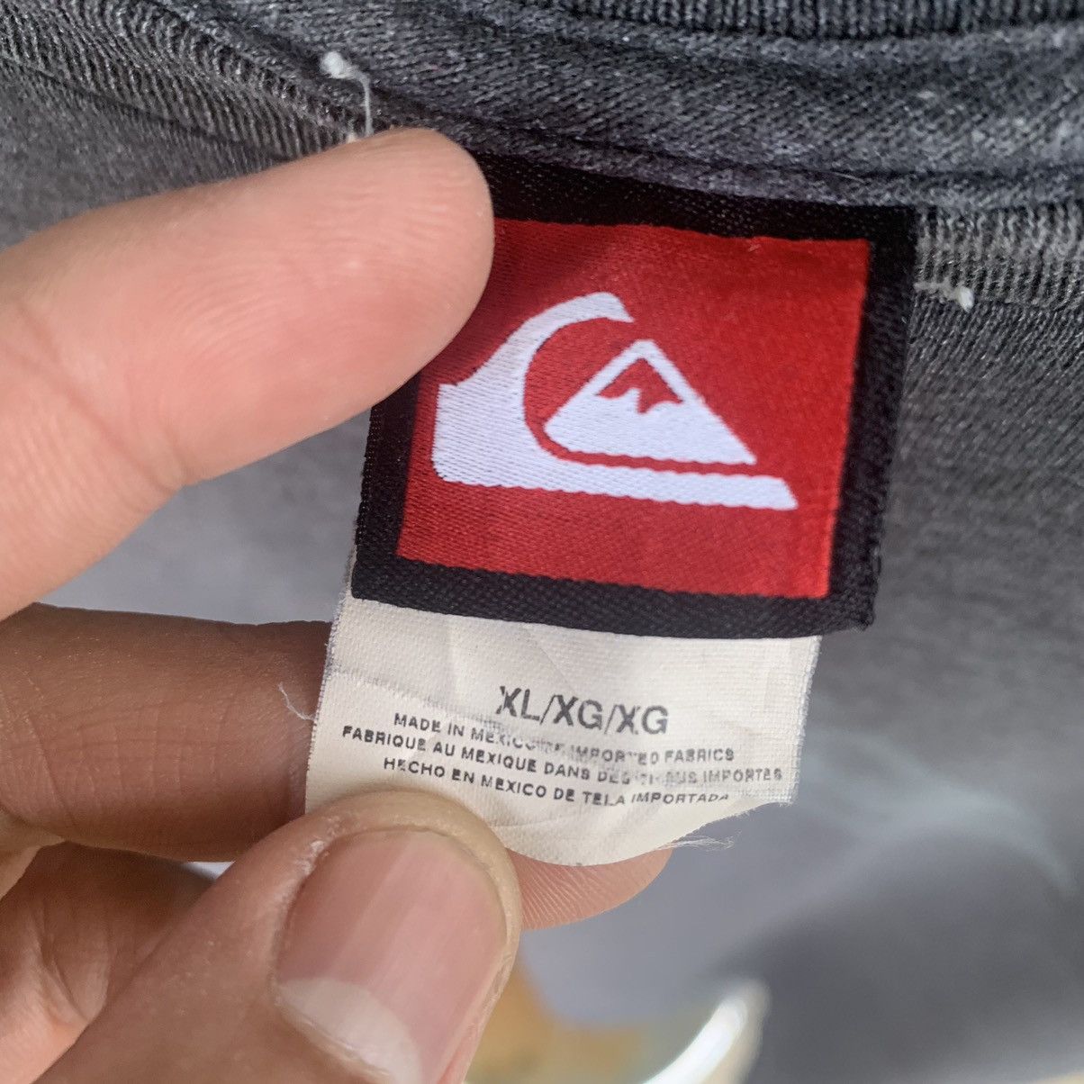 Quicksilver × Quiksilver × Vintage Quicksilver vintage center logo tshirt tee Size US XL / EU 56 / 4 - 4 Thumbnail