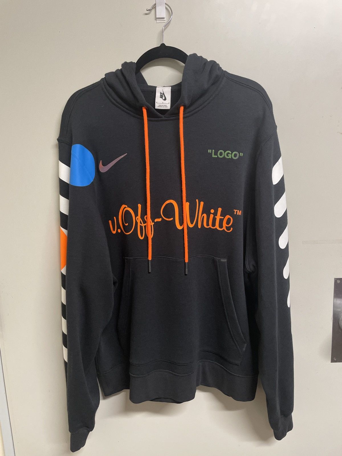 Off white nike mercurial hot sale hoodie