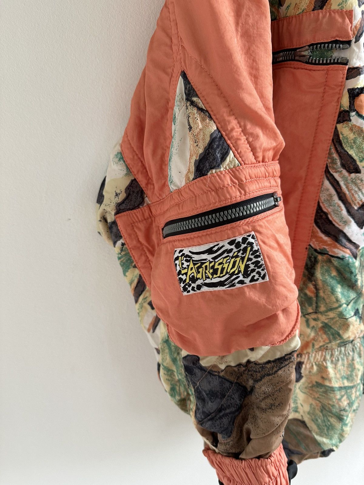 Vintage Vintage 90s Tiger Print Bomber Jacket Anorak Rare Riri Size US XL / EU 56 / 4 - 9 Thumbnail