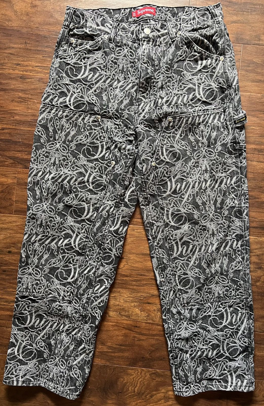 Supreme Script Jacquard Logo Double Knee Denim Jeans Black