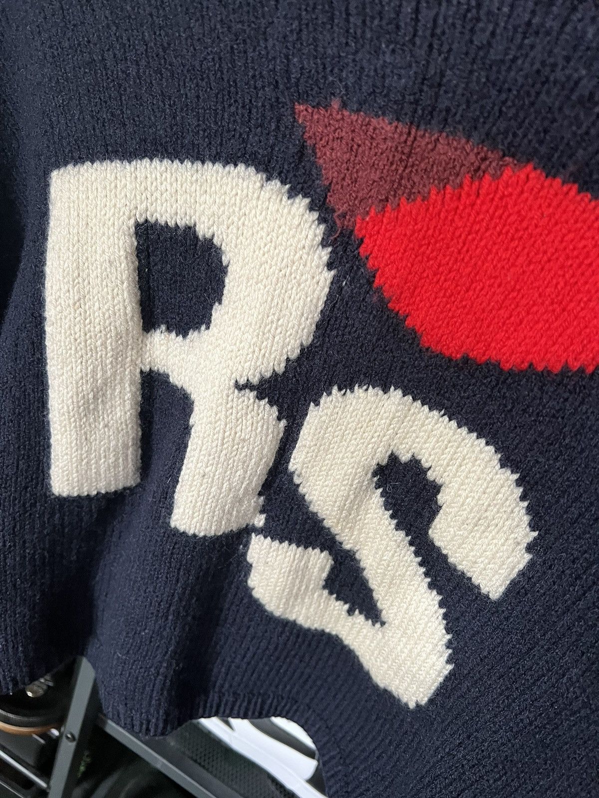 Raf Simons I love RS cropped sweater Size US M / EU 48-50 / 2 - 2 Thumbnail