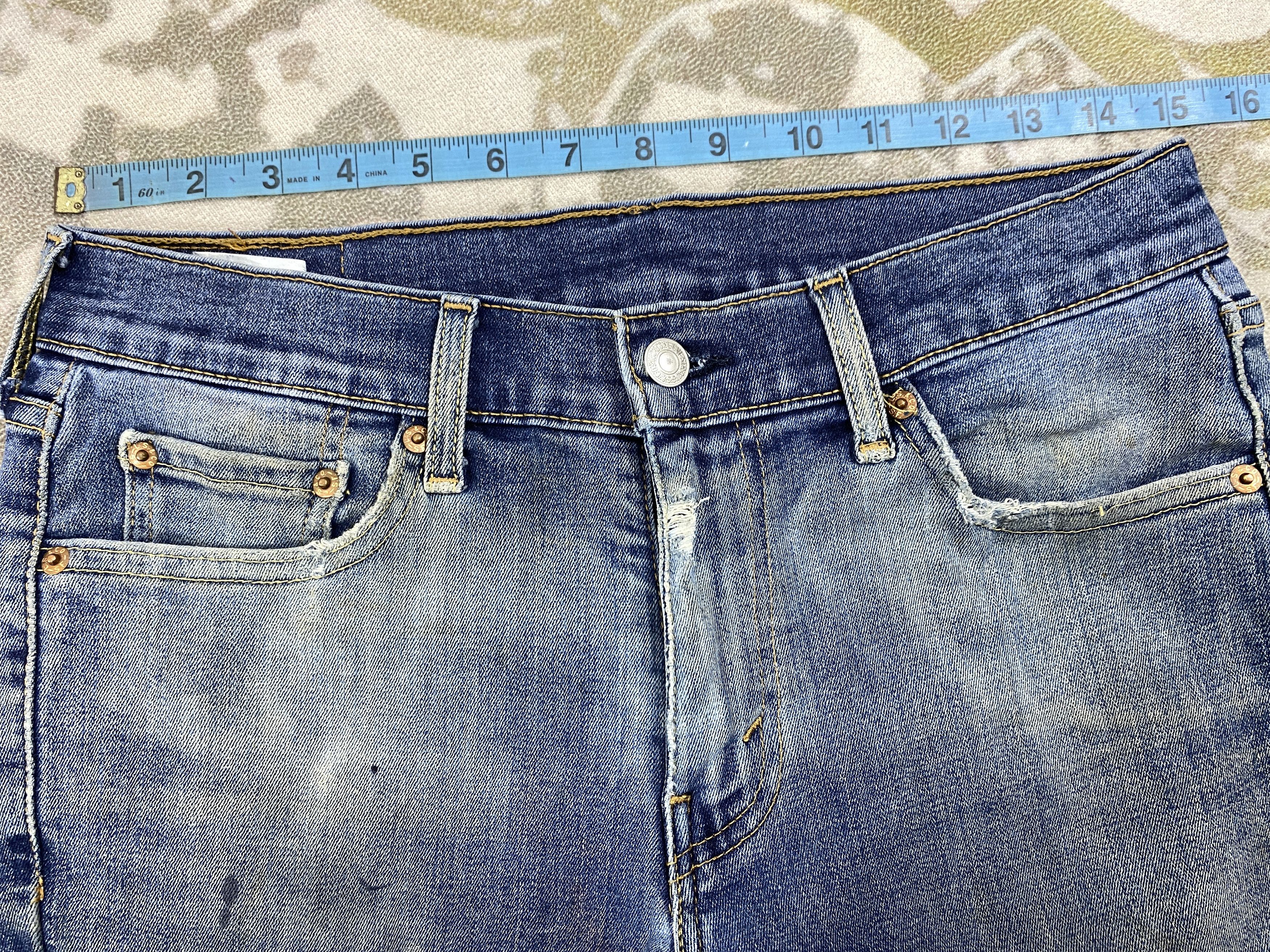 Blue Distressed Vintage Levi's 551 Jeans 30x29.5 -SJ114