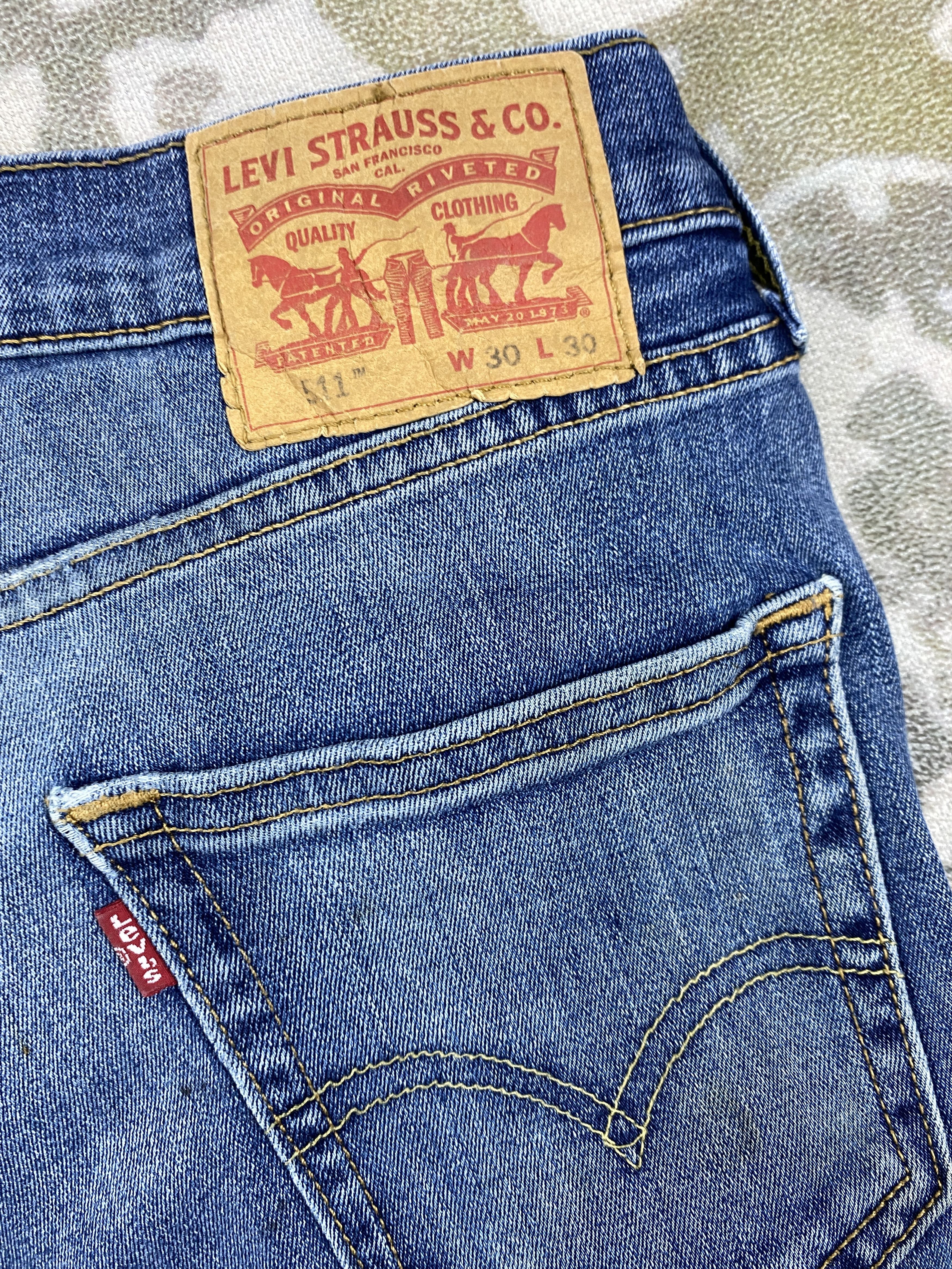 Blue Distressed Vintage Levi's 551 Jeans 30x29.5 -SJ114