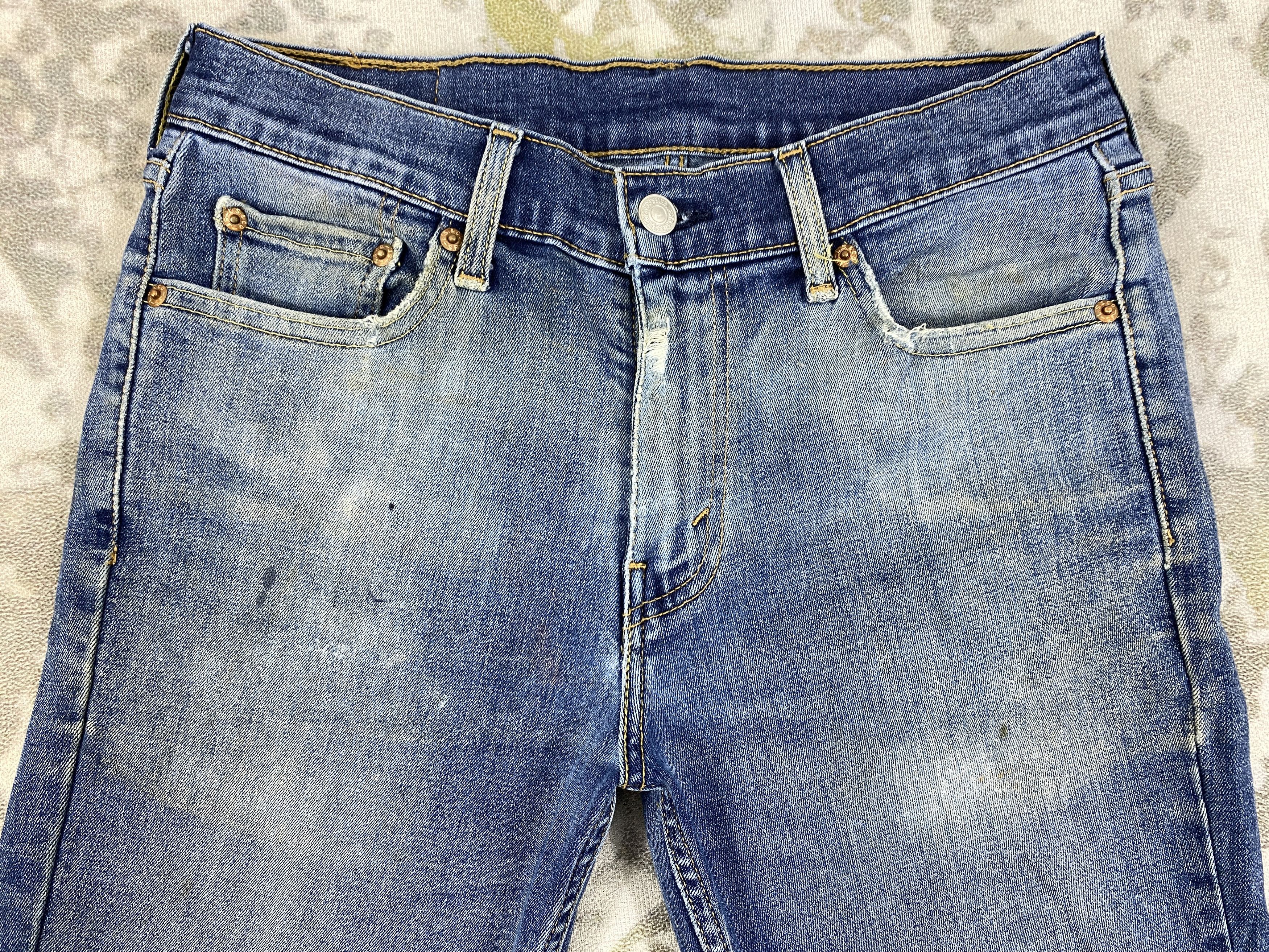 Blue Distressed Vintage Levi's 551 Jeans 30x29.5 -SJ114