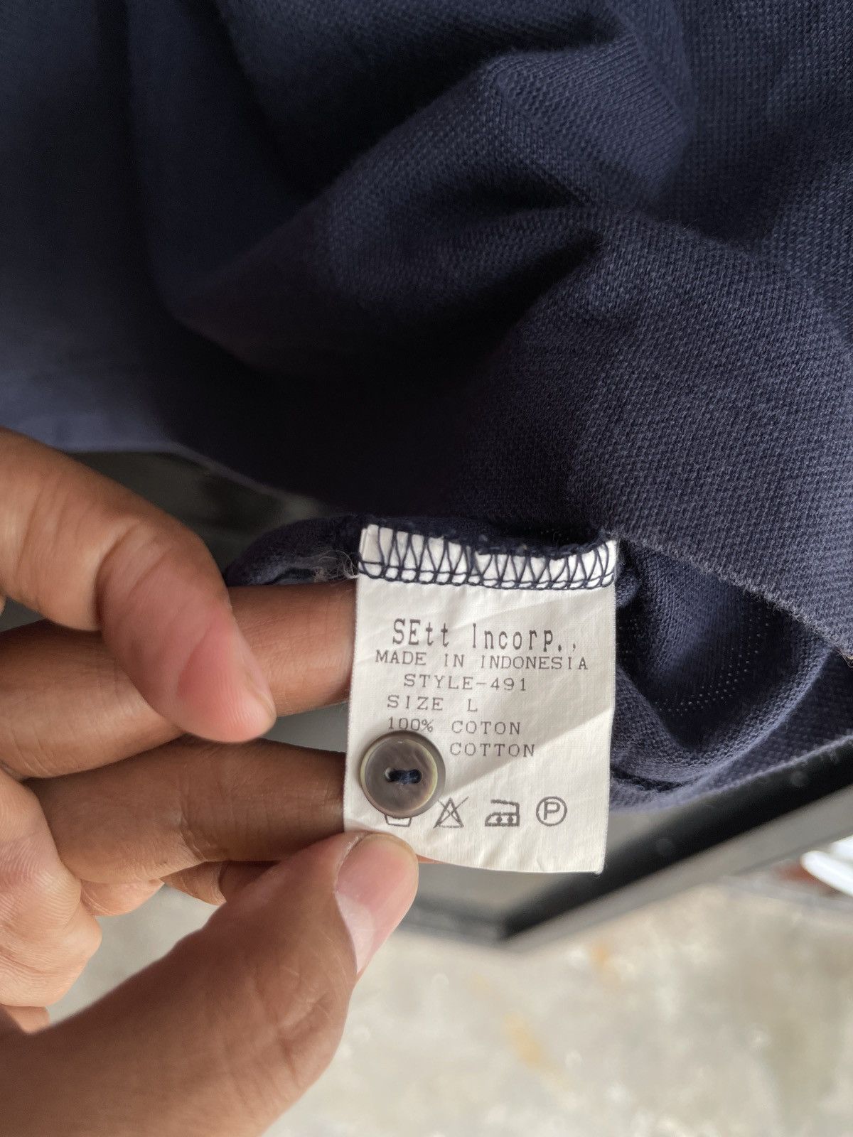General Research Vintage SS/99' General Researched Size US L / EU 52-54 / 3 - 4 Thumbnail