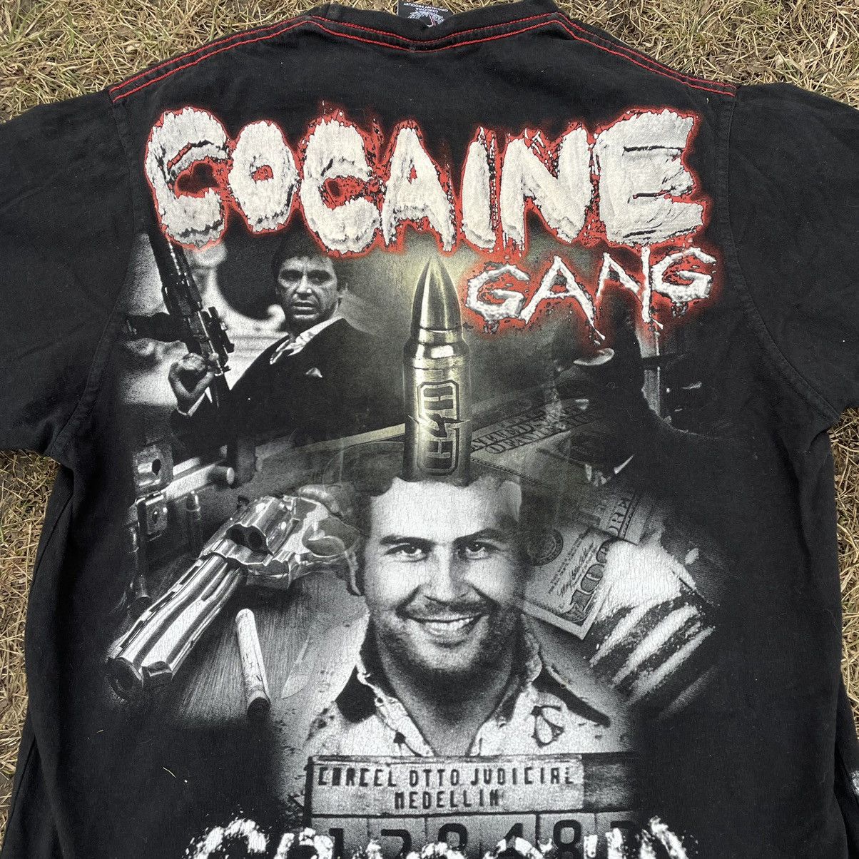 Vintage Vintage 90s Cocaine Gang Graphic Tee Black Horror Goth L Size US L / EU 52-54 / 3 - 5 Thumbnail
