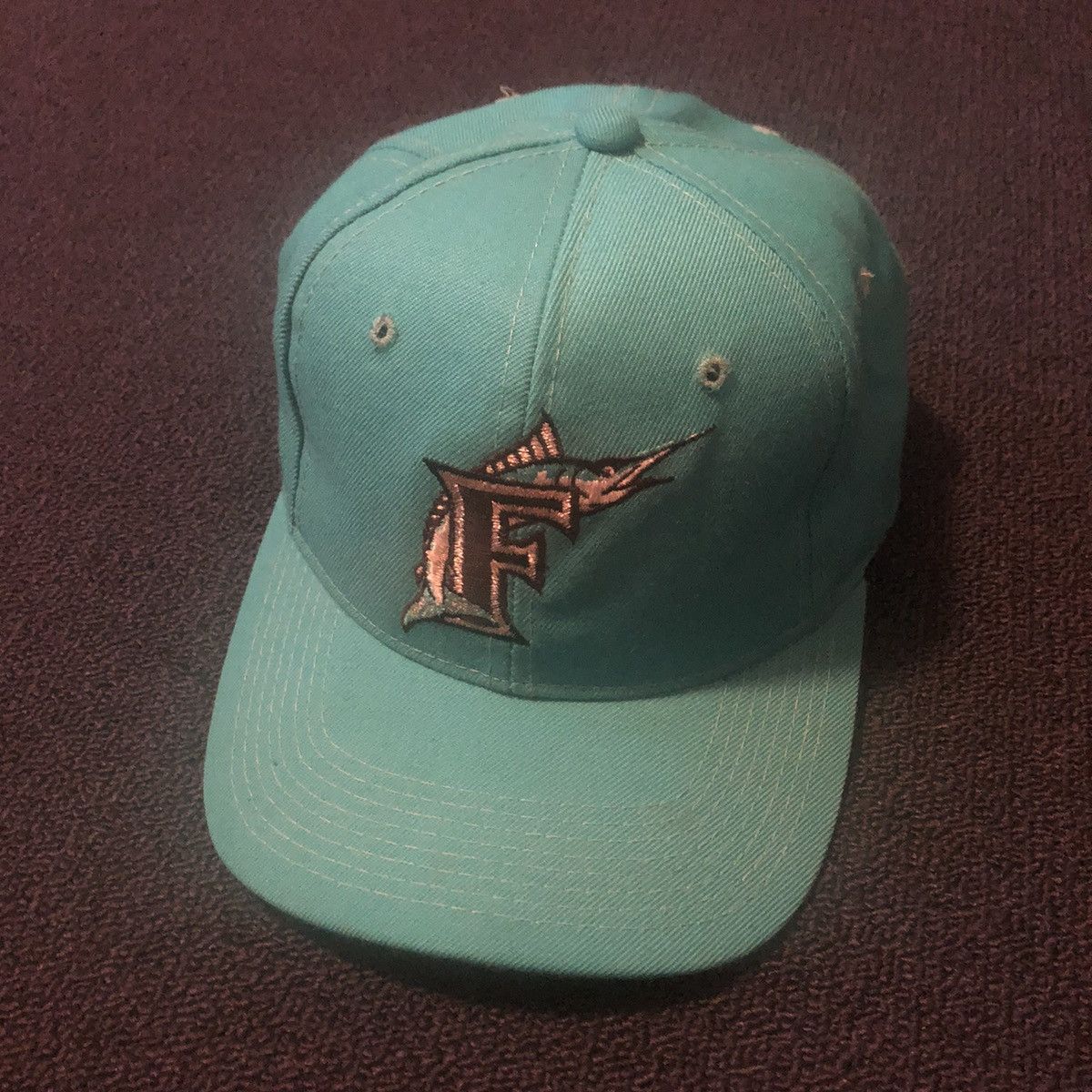 Vintage Vintage 1990s Florida Marlins The E Cap Logo Snap Back Hat Size ONE SIZE - 2 Thumbnail