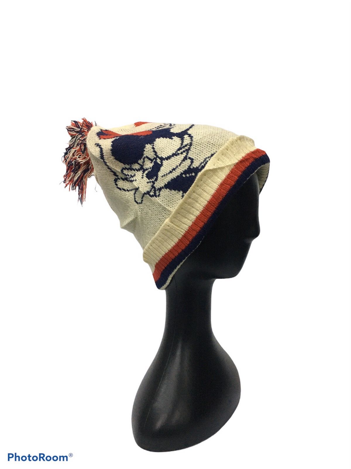 Disney Vintage Mickey Mouse Fall In Love Beanie Size ONE SIZE - 4 Thumbnail