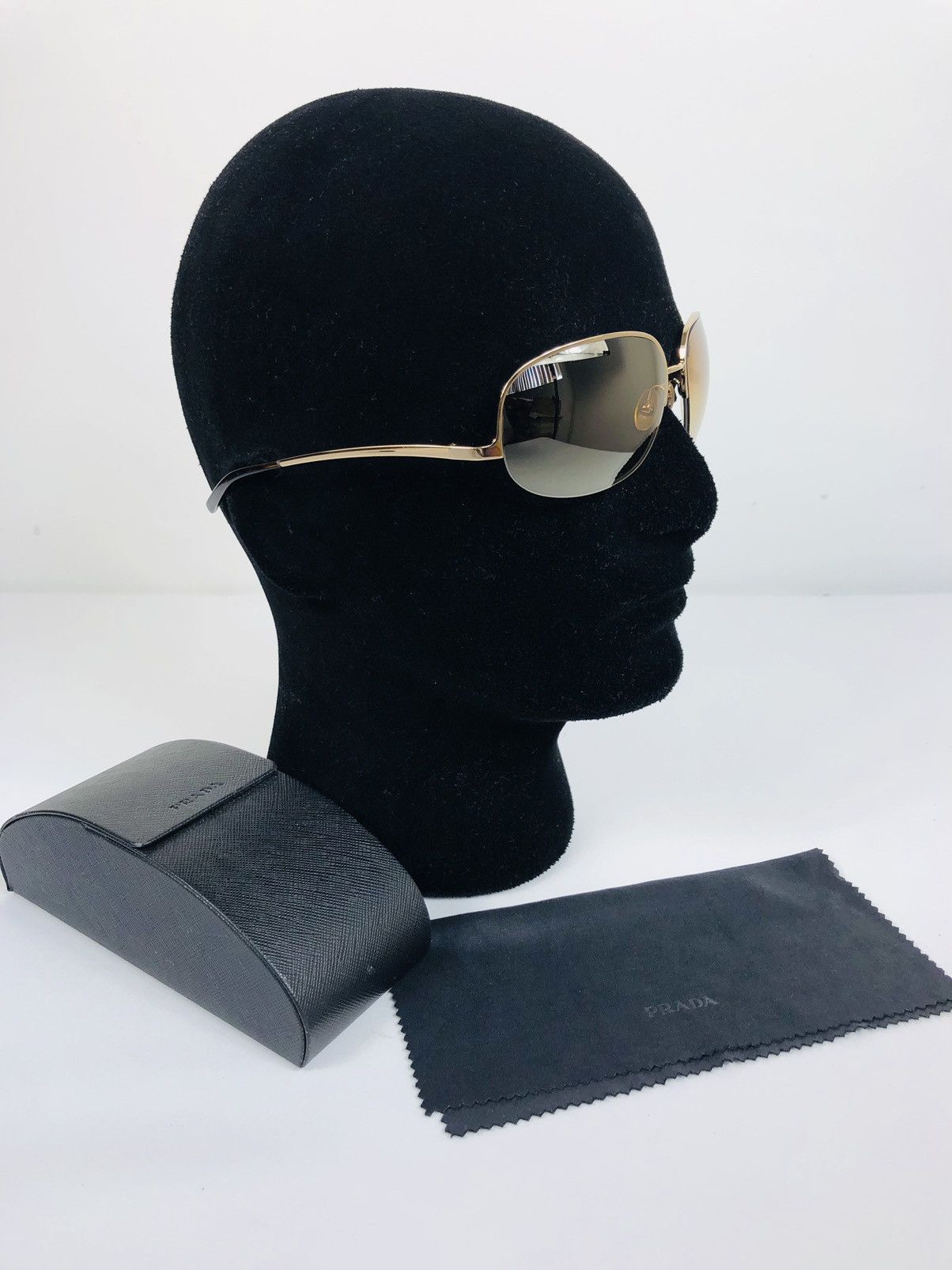 Prada Prada logo sunglasses Size ONE SIZE - 1 Thumbnail