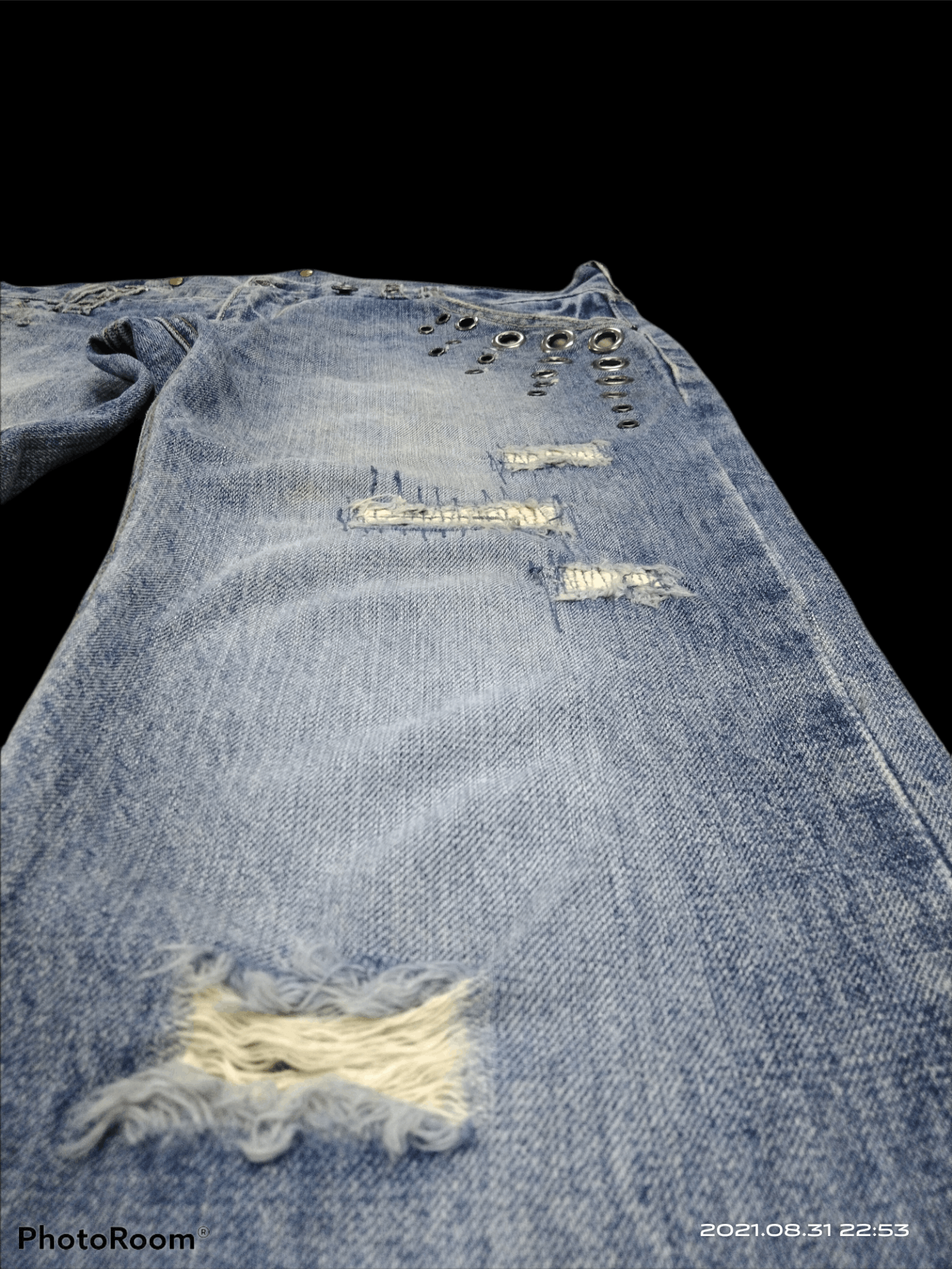 Seditionaries DiSTRESSED JAPANESE BRAND BUFFALO JEANS STUDDED DENIM PANTS Size US 32 / EU 48 - 7 Thumbnail