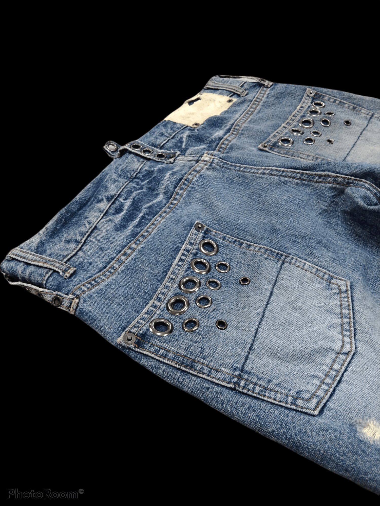 Seditionaries DiSTRESSED JAPANESE BRAND BUFFALO JEANS STUDDED DENIM PANTS Size US 32 / EU 48 - 6 Thumbnail