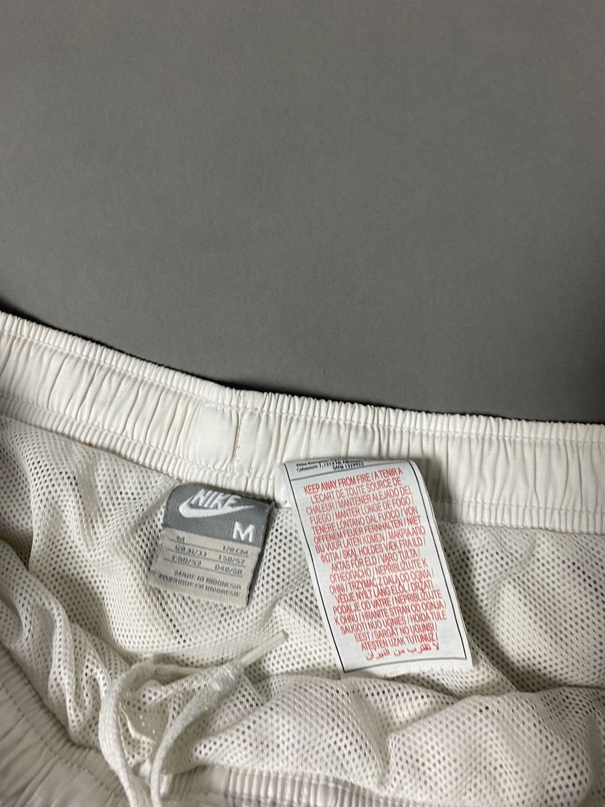 Nike × Vintage Nike TN vintage white shorts track pants small logo 2000s Size US 30 / EU 46 - 6 Thumbnail
