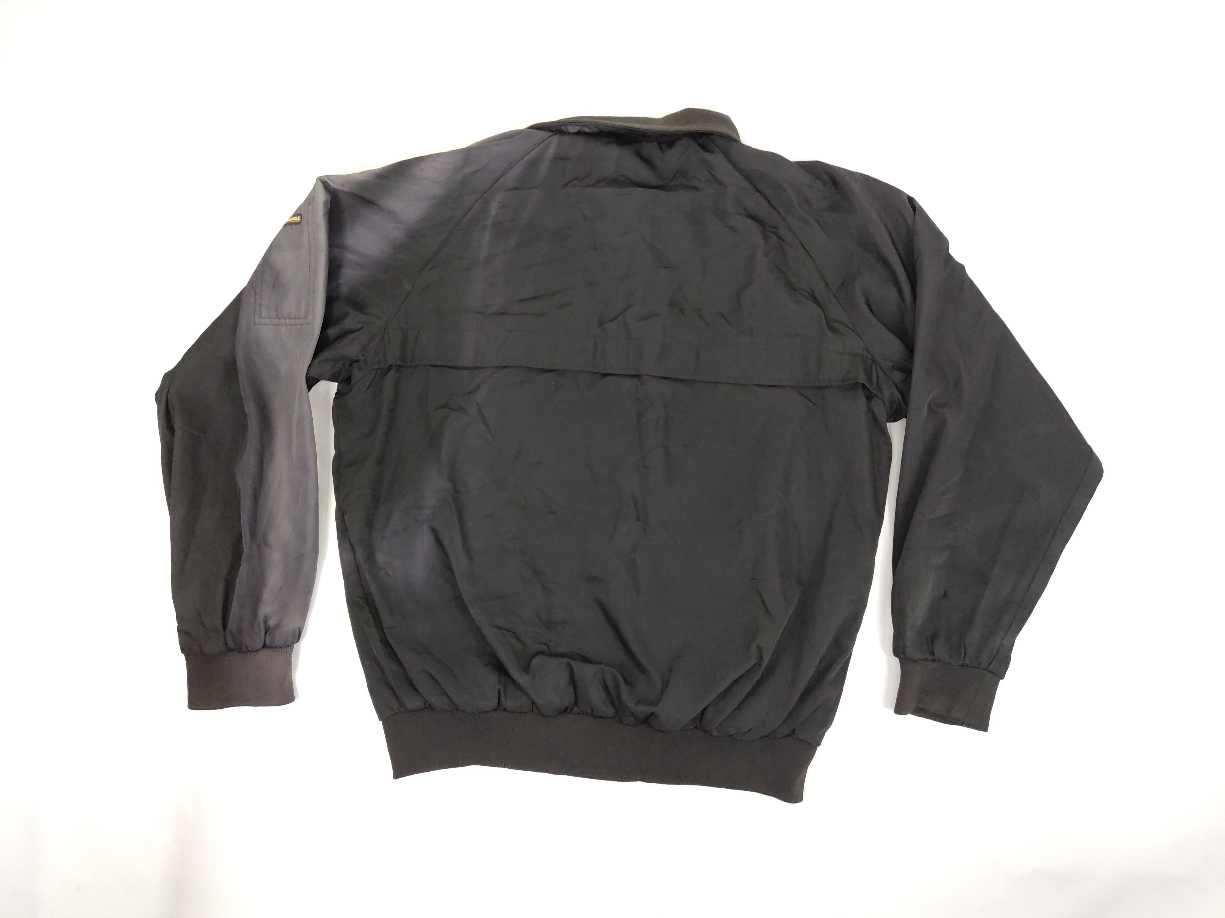 Japanese Brand Windbreaker Light Jacket Heat Assist Zipper L K-pop Fashion Size US L / EU 52-54 / 3 - 2 Thumbnail
