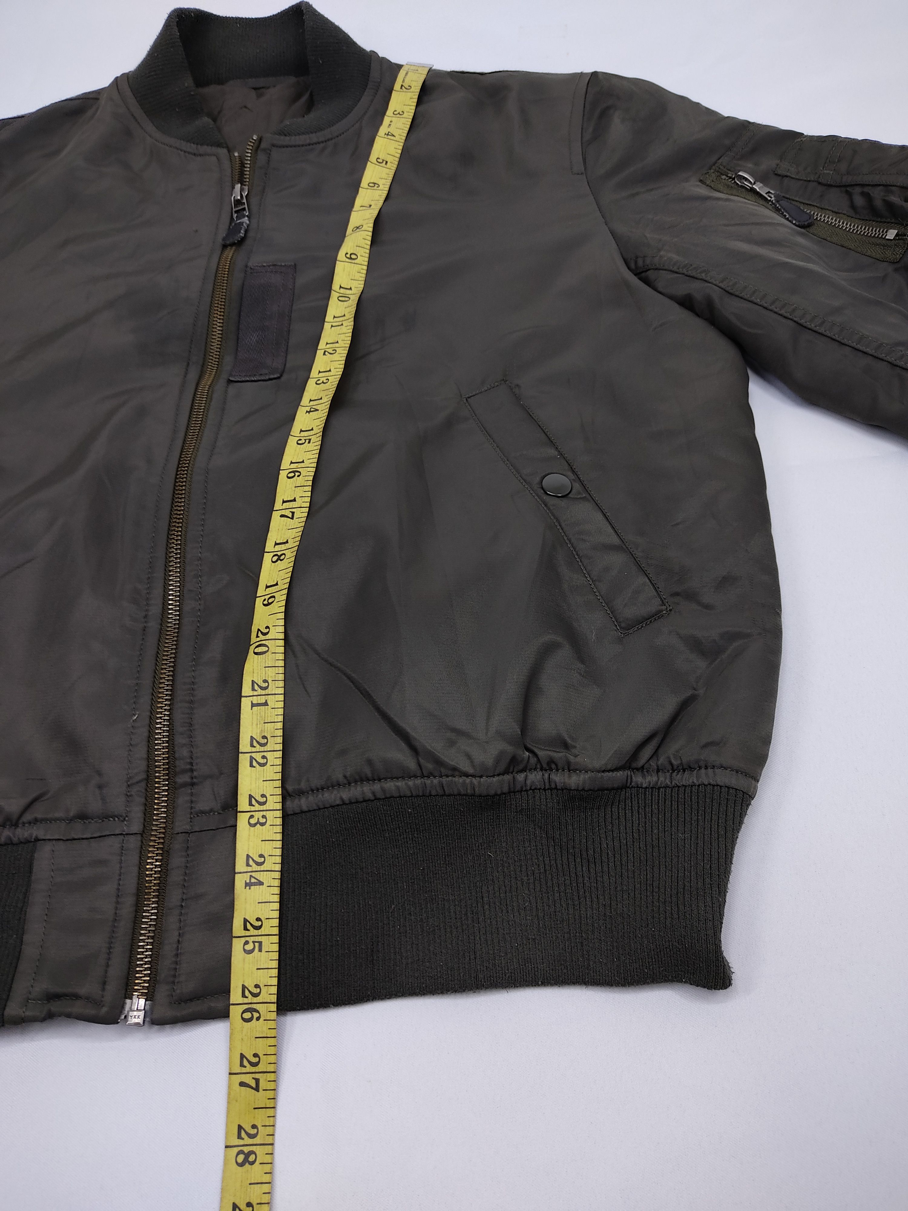 Japanese Brand Military Style Men Jacket Bomber Flight Down Size US L / EU 52-54 / 3 - 6 Thumbnail
