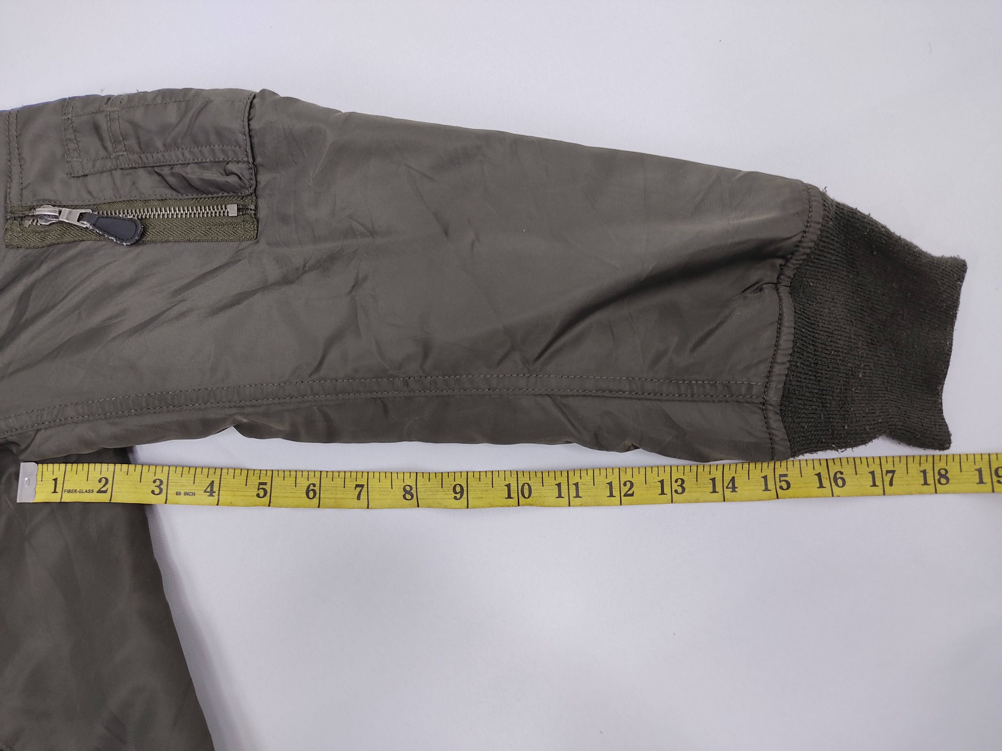 Japanese Brand Military Style Men Jacket Bomber Flight Down Size US L / EU 52-54 / 3 - 4 Thumbnail