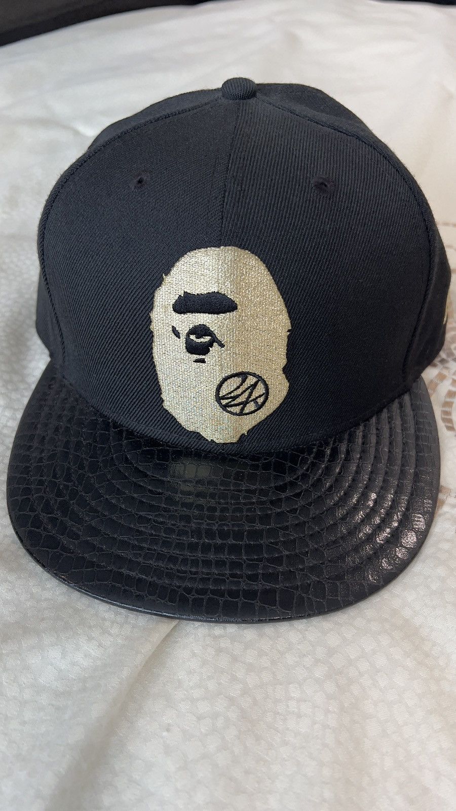 BAPE Ape Head World Gone Mad 9Fifty New Era Cap White - FW22