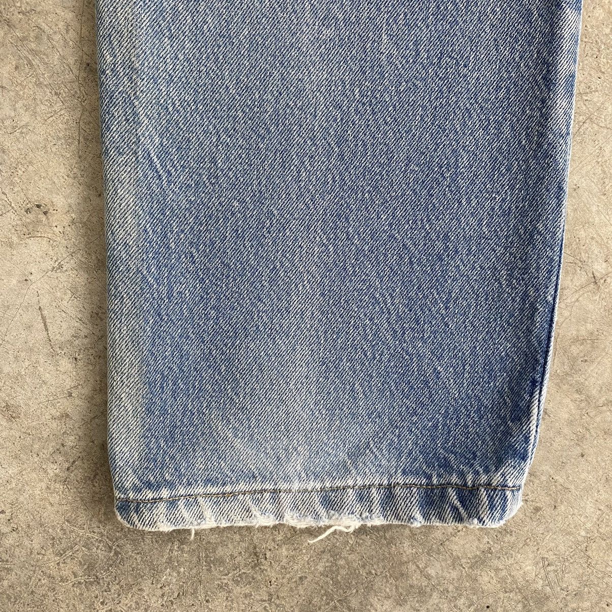 Levi's × Vintage Size 32x26 Vintage 80’s Levi's 501 Stonewashed Ripped Jeans Size US 32 / EU 48 - 17 Thumbnail