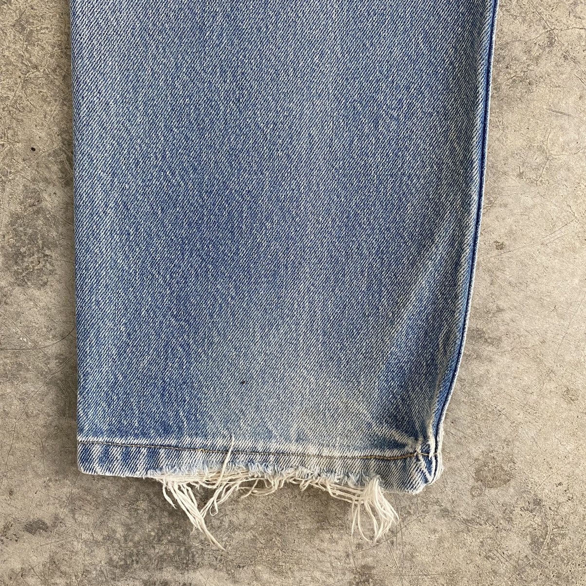 Levi's × Vintage Size 32x26 Vintage 80’s Levi's 501 Stonewashed Ripped Jeans Size US 32 / EU 48 - 16 Thumbnail
