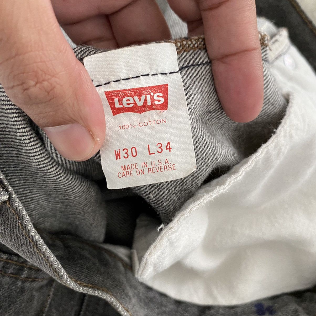 Levi's Size 30x29.5 VTG Late 80’s Levi's 501 Ash Gray Denim Jeans Size US 30 / EU 46 - 18 Thumbnail