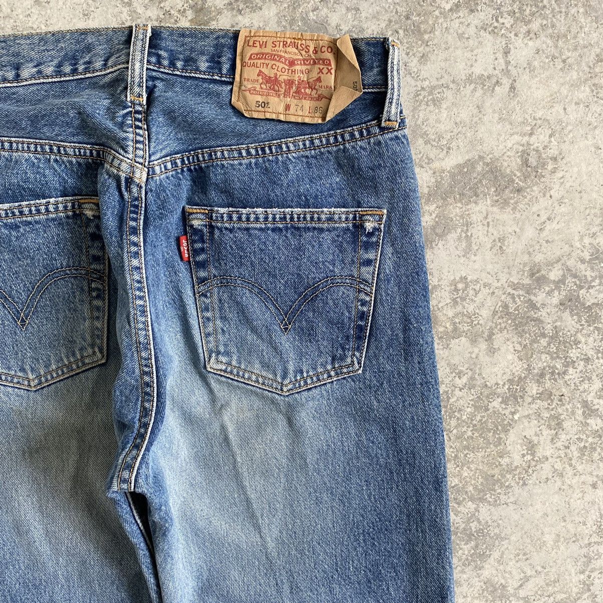 LVC × Levi's × Vintage Size 30x30.5 Levi's 501 Stonewashed Blue Denim Jeans Size US 30 / EU 46 - 17 Thumbnail