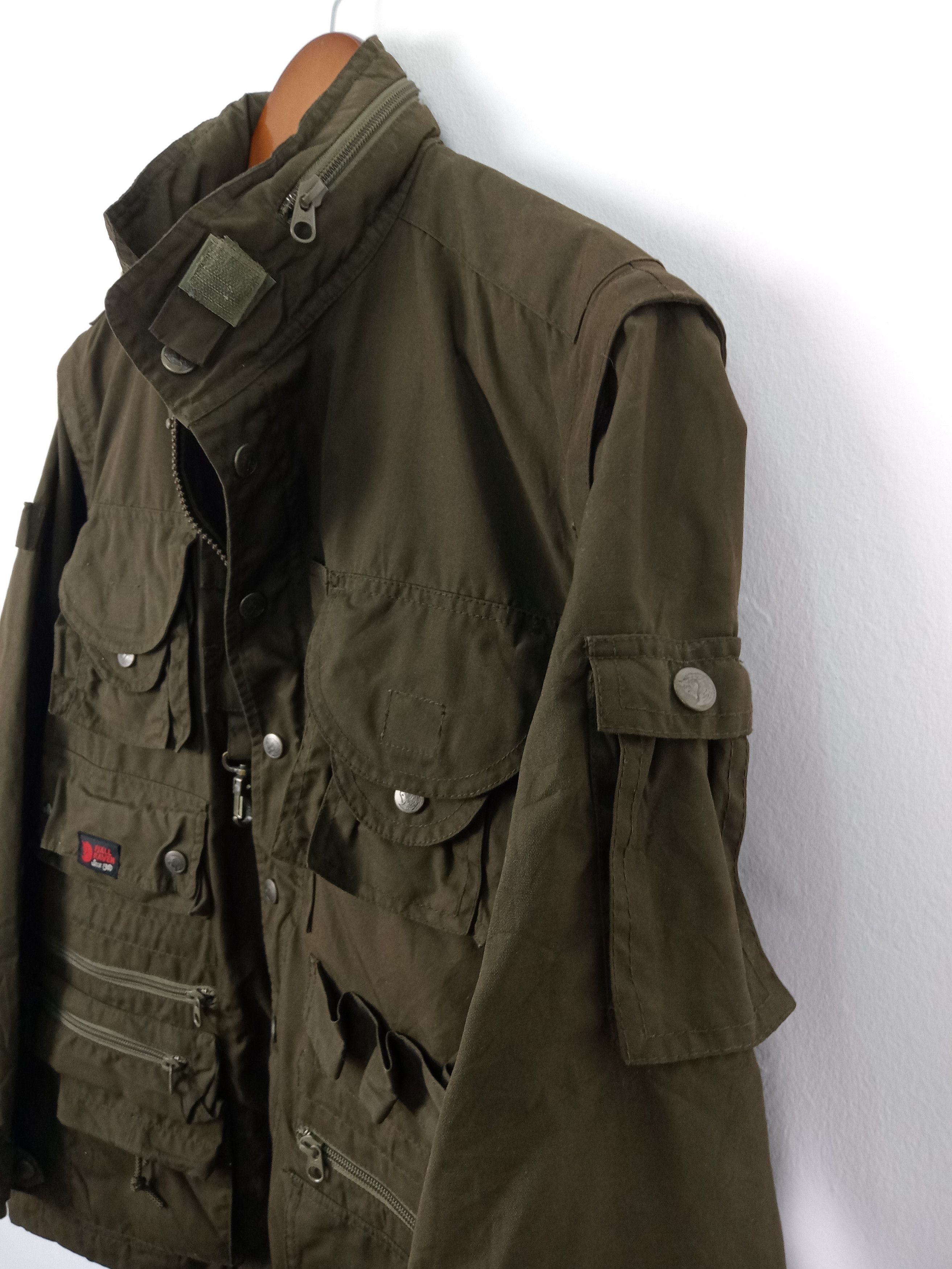 Fjallraven FJALLRAVEN SURVIVAL JACKET OUTDOOR MULTIPOCKET JACKET Size US M / EU 48-50 / 2 - 9 Thumbnail