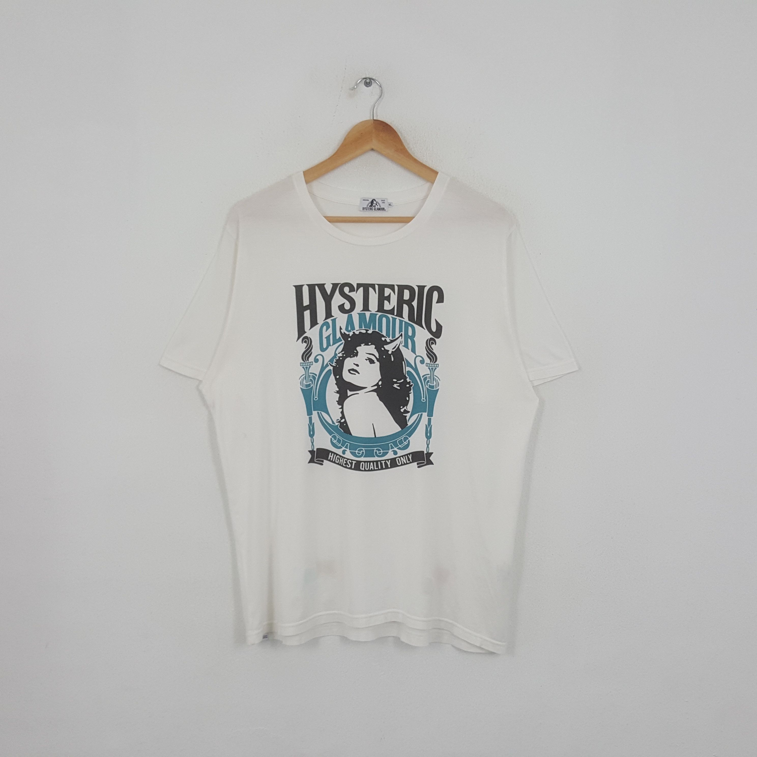 Hysteric Glamour Vintage Hysteric Glamour Japanese Brand Sexy Design Tshirt Size US M / EU 48-50 / 2 - 1 Thumbnail