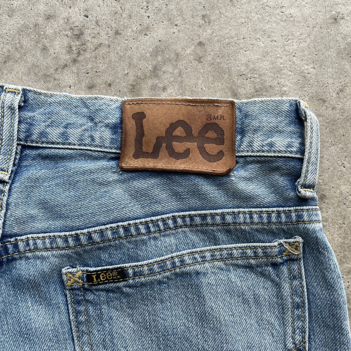 Japanese Brand W29🔥 Vintage Lee Straight Faded Denim Jeans Pants Size US 29 - 8 Thumbnail