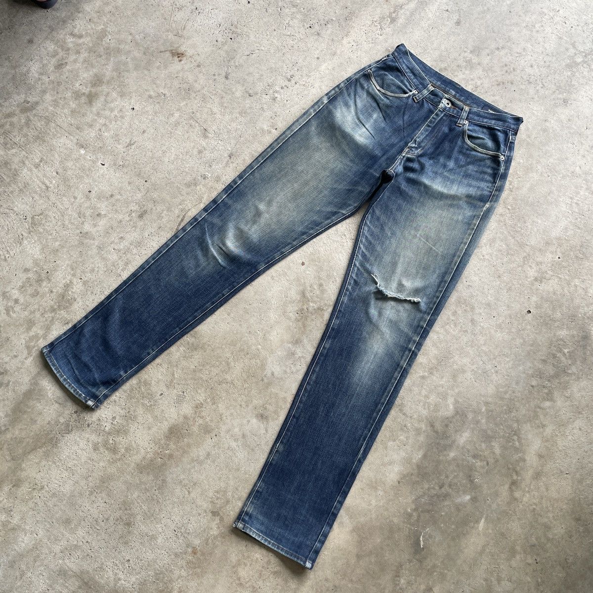 Japanese Brand W26x33🔥 Japanese Brand Distressed Women Jeans Pants Faded Size US 26 / EU 42 - 2 Thumbnail