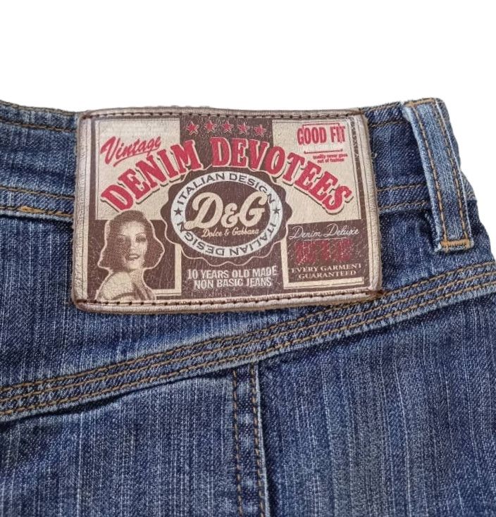 Dolce & Gabbana × Japanese Brand Vintage D&G Denim Skirt Size 30" / US 8 / IT 44 - 10 Thumbnail