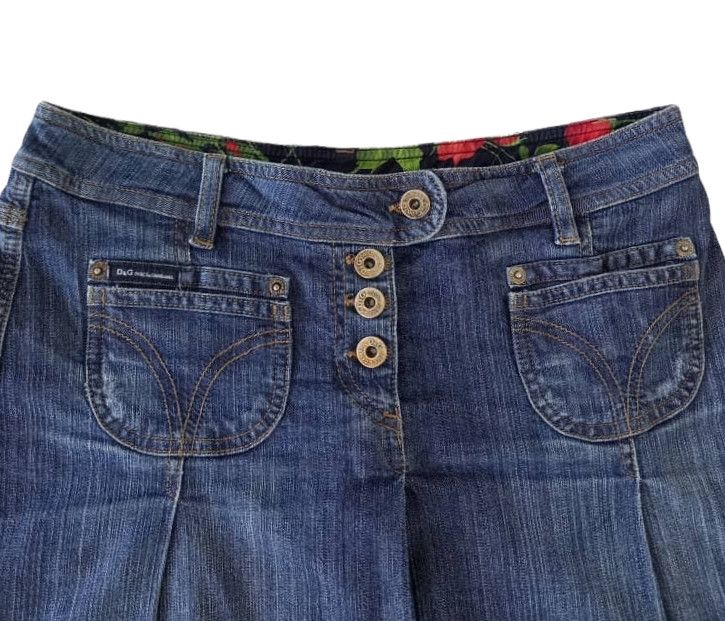 Dolce & Gabbana × Japanese Brand Vintage D&G Denim Skirt Size 30" / US 8 / IT 44 - 4 Thumbnail