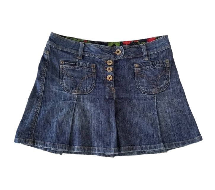 Dolce & Gabbana × Japanese Brand Vintage D&G Denim Skirt Size 30" / US 8 / IT 44 - 1 Thumbnail