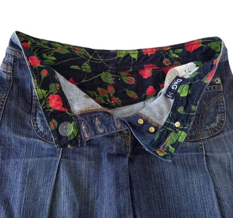 Dolce & Gabbana × Japanese Brand Vintage D&G Denim Skirt Size 30" / US 8 / IT 44 - 12 Thumbnail