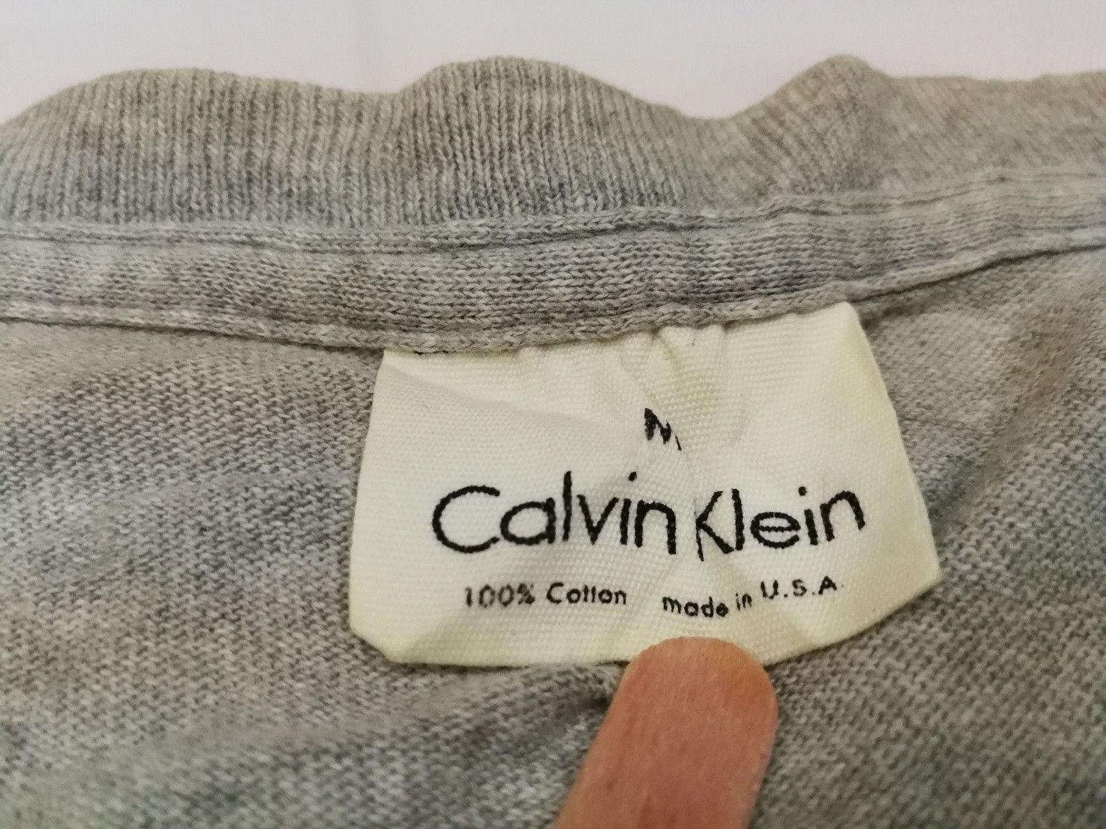 Calvin Klein VINTAGE 90s CK CALVIN KLEIN Tee Spell Out Size US M / EU 48-50 / 2 - 3 Thumbnail