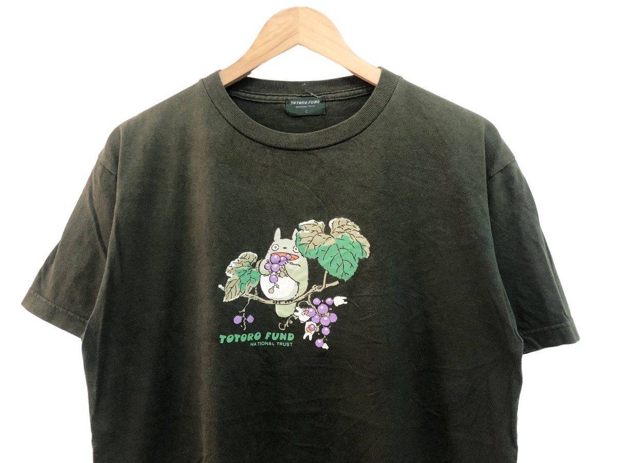 Anime × Vintage RARE 🔥 MY NEIGHBOUR TOTORO ANIME TEE TOTORO FUND GRAPHICAL Size US L / EU 52-54 / 3 - 3 Thumbnail