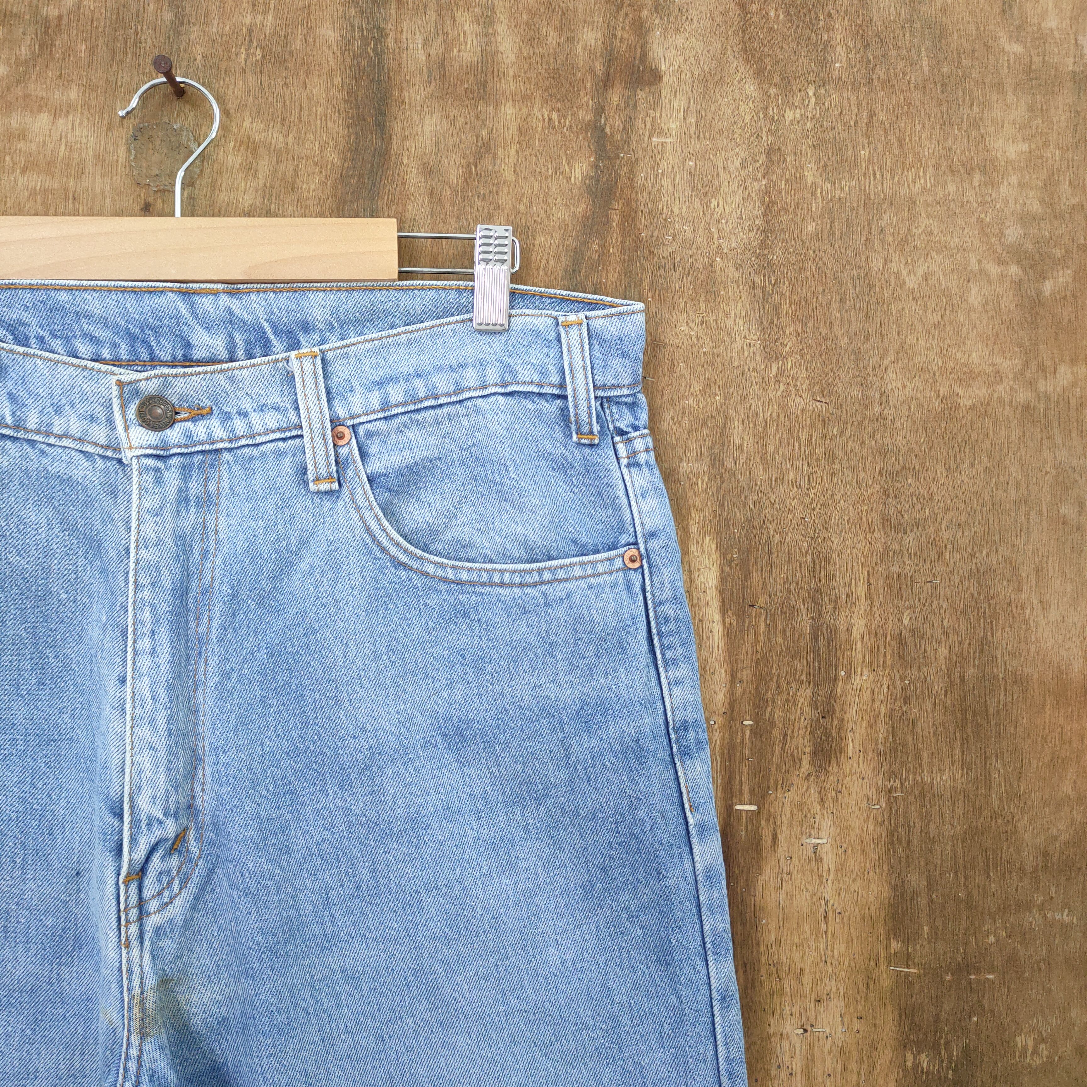 Levi's Vintage Clothing VINTAGE LEVI'S FADED LIGHT WASH JEANS DENIM PANTS Size US 33 - 8 Thumbnail