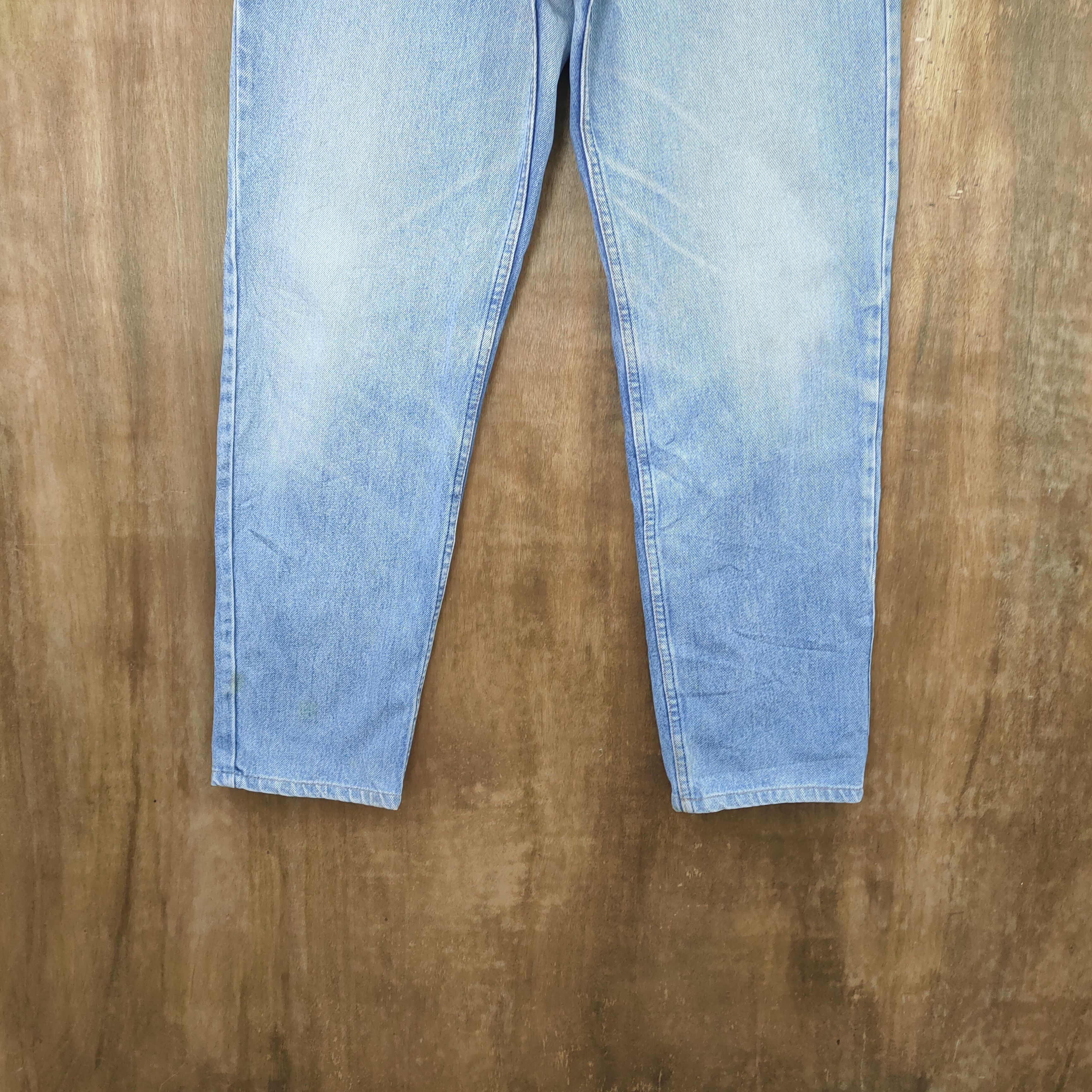 Levi's Vintage Clothing VINTAGE LEVI'S FADED LIGHT WASH JEANS DENIM PANTS Size US 33 - 5 Thumbnail