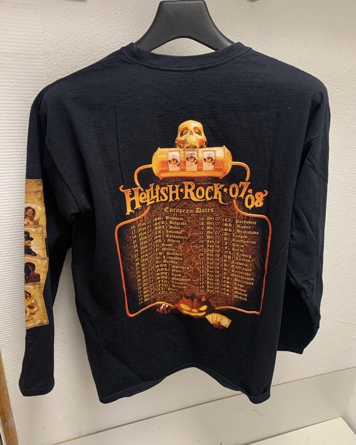 Band Tees Halloween 2007 longsleeve big logo back and front print xl Size US XL / EU 56 / 4 - 3 Thumbnail